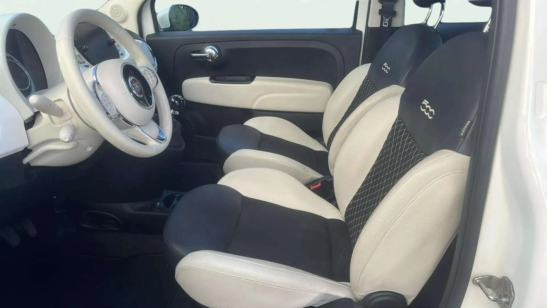 Fiat 500 Dolcevita 1.0 Hybrid - foto 22