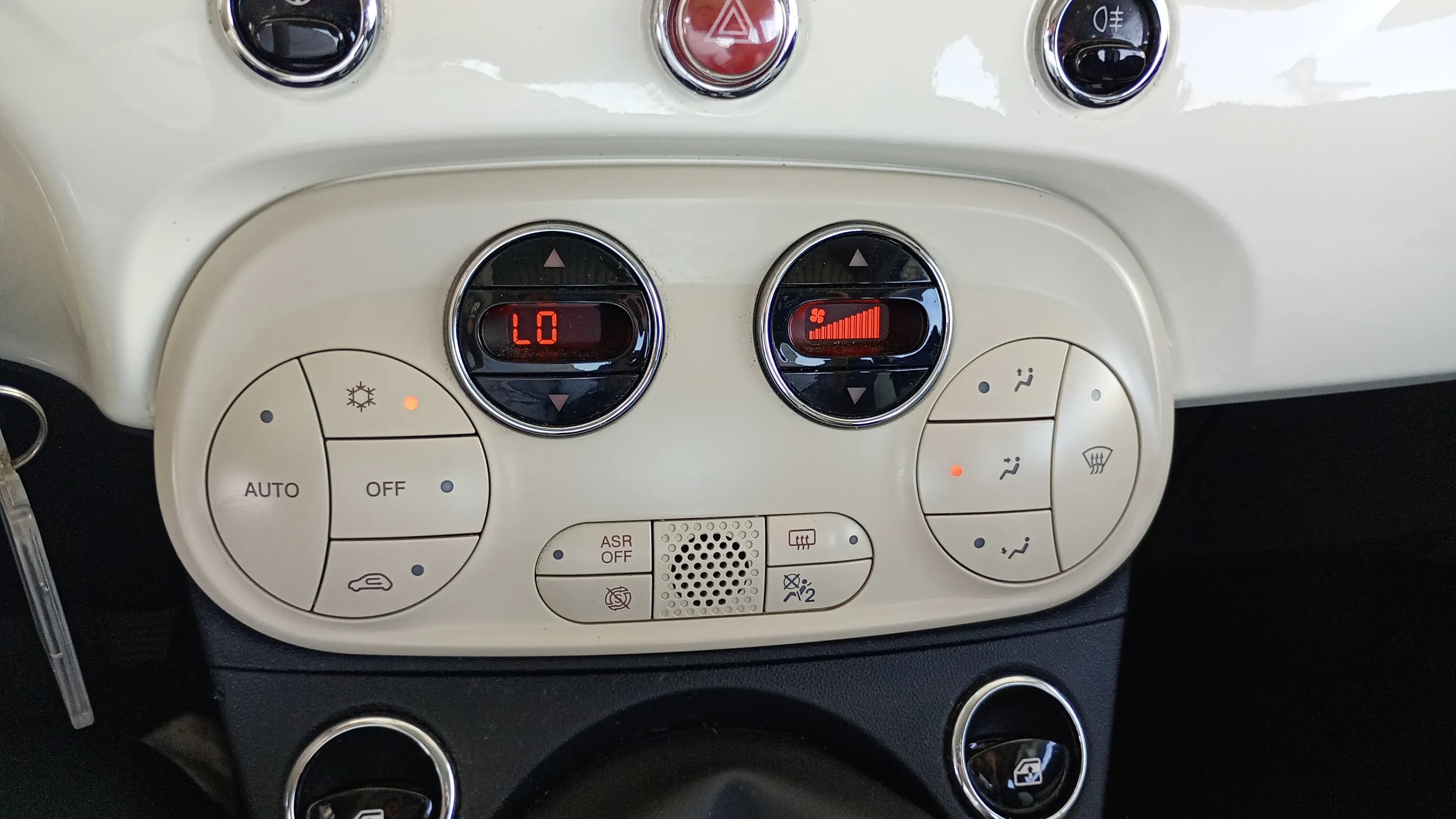 Fiat 500 Dolcevita 1.0 Hybrid - foto 17