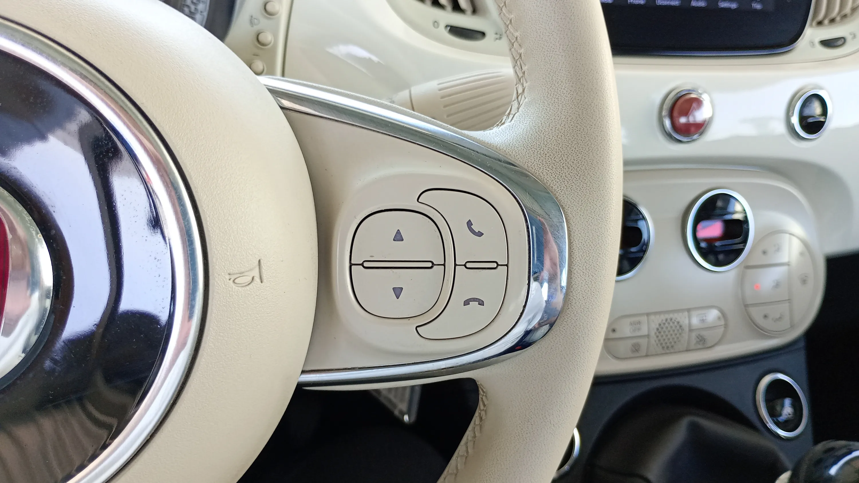 Fiat 500 Dolcevita 1.0 Hybrid - foto 13