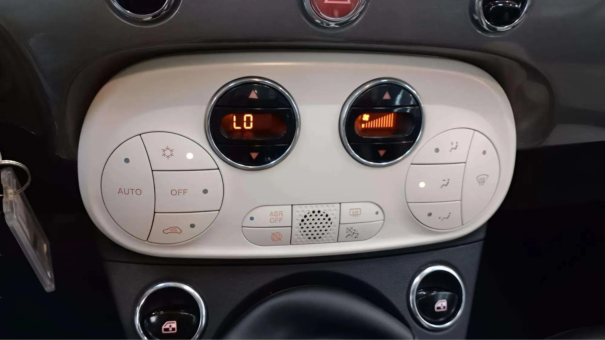Fiat 500 Dolcevita 1.0 Hybrid - foto 13