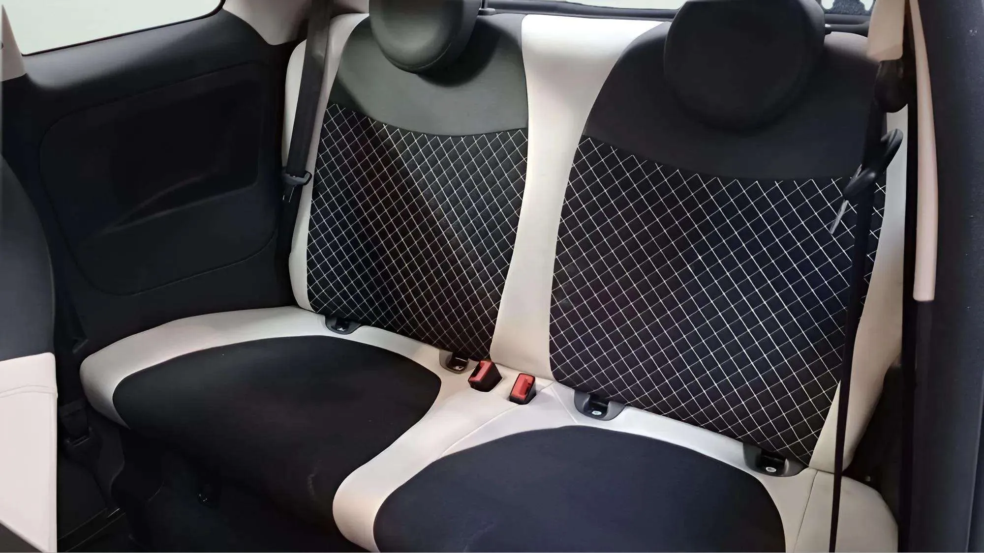 Fiat 500 Dolcevita 1.0 Hybrid - foto 9