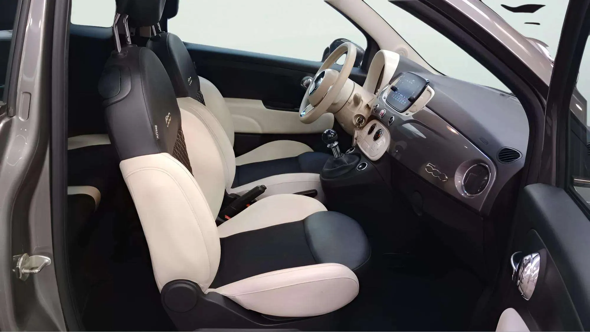 Fiat 500 Dolcevita 1.0 Hybrid - foto 8