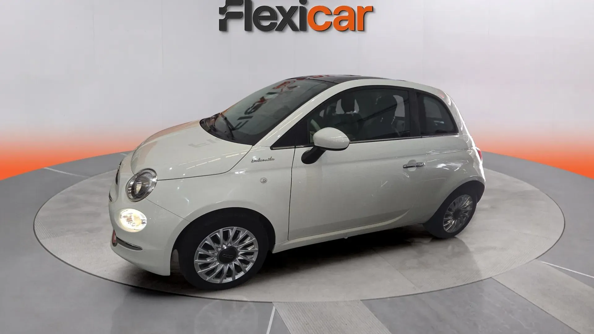 Fiat 500 Dolcevita 1.0 Hybrid - foto 2
