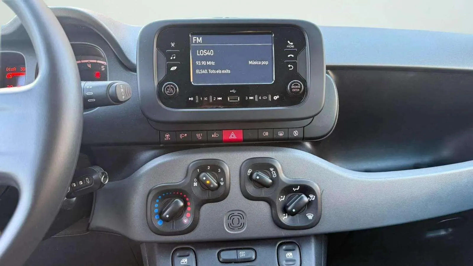 Fiat Panda Hybrid 1.0 - foto 15