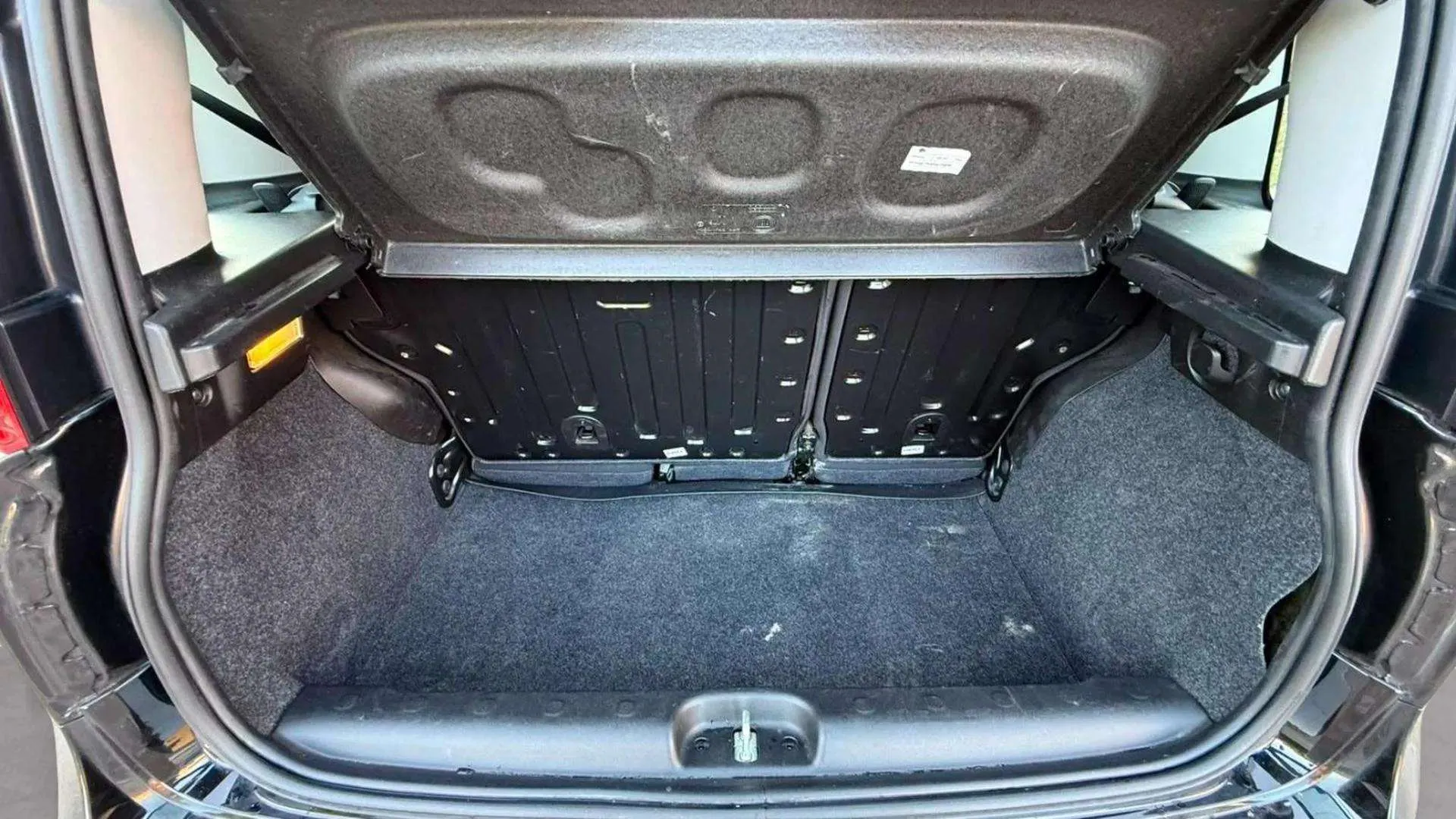 Fiat Panda Hybrid 1.0 - foto 5