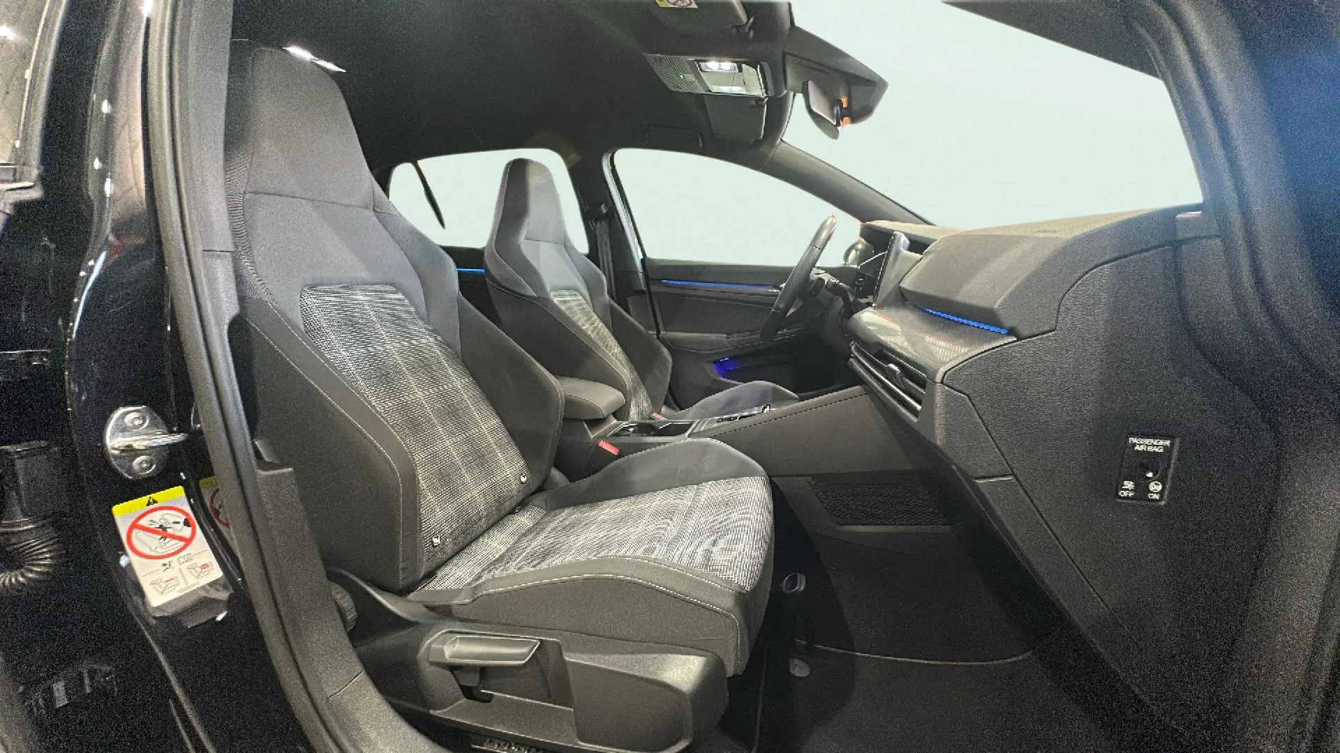 Volkswagen Golf GTD 2.0 TDI DSG - foto 12