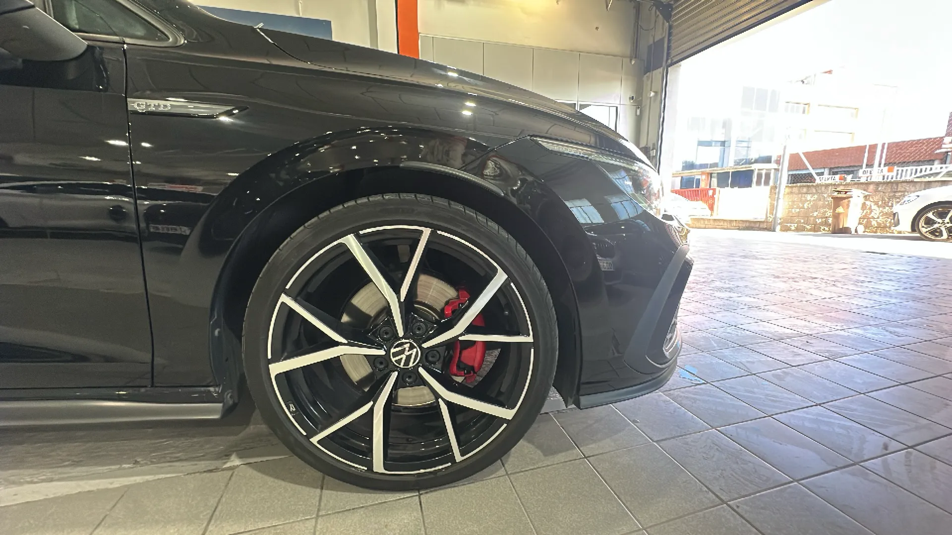 Volkswagen Golf GTD 2.0 TDI DSG - foto 17
