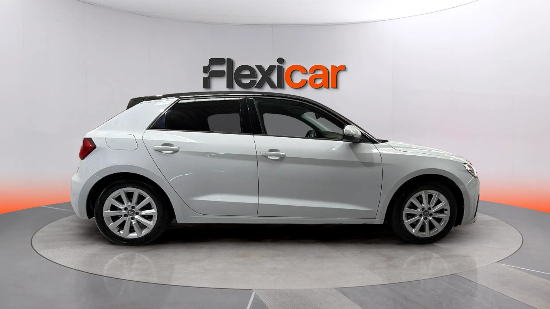 Audi A1 30 TFSI Sportback - foto 8