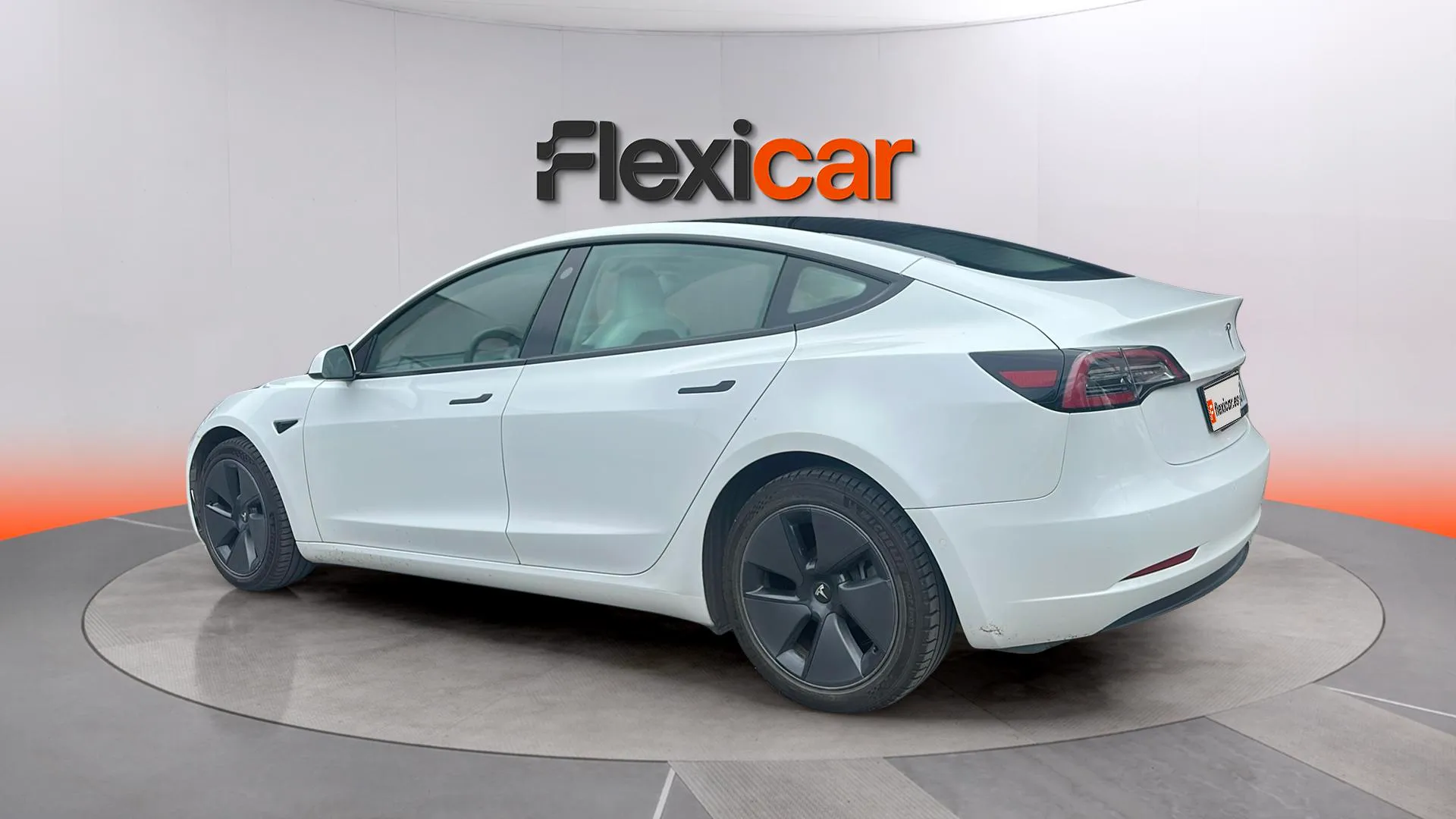 Tesla Model 3 Estándar Plus RWD - foto 10