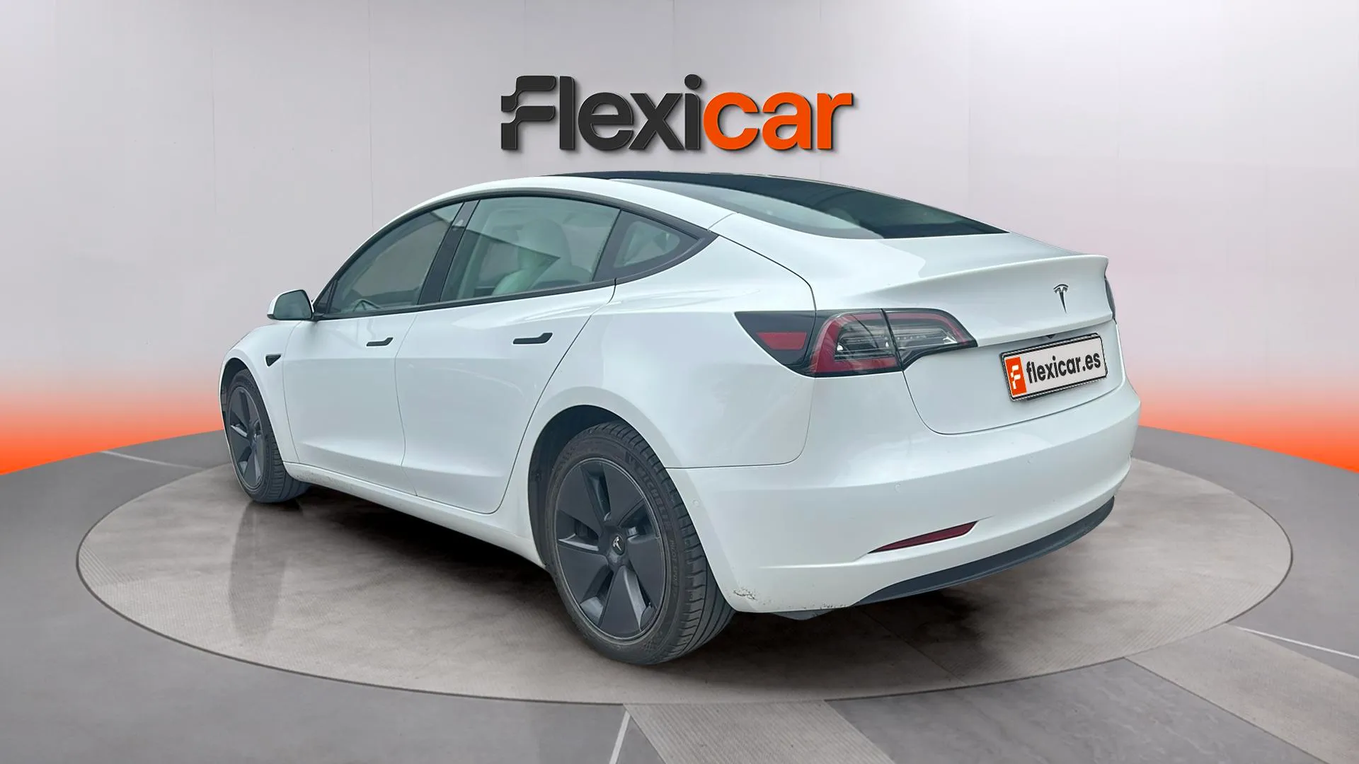Tesla Model 3 Estándar Plus RWD - foto 11