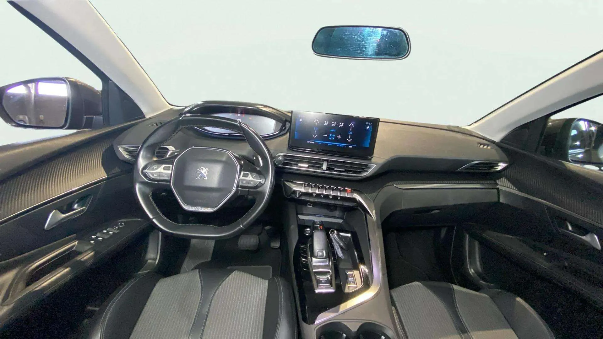 Peugeot 3008 1.5 BlueHDi Allure EAT8 - foto 16