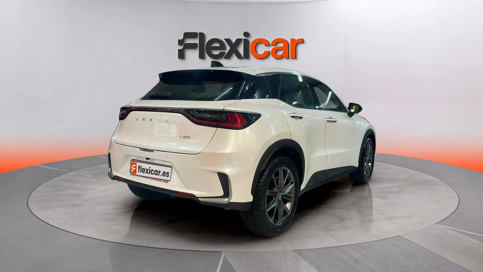 Lexus LBX 1.5 HEV Emotion - foto 7