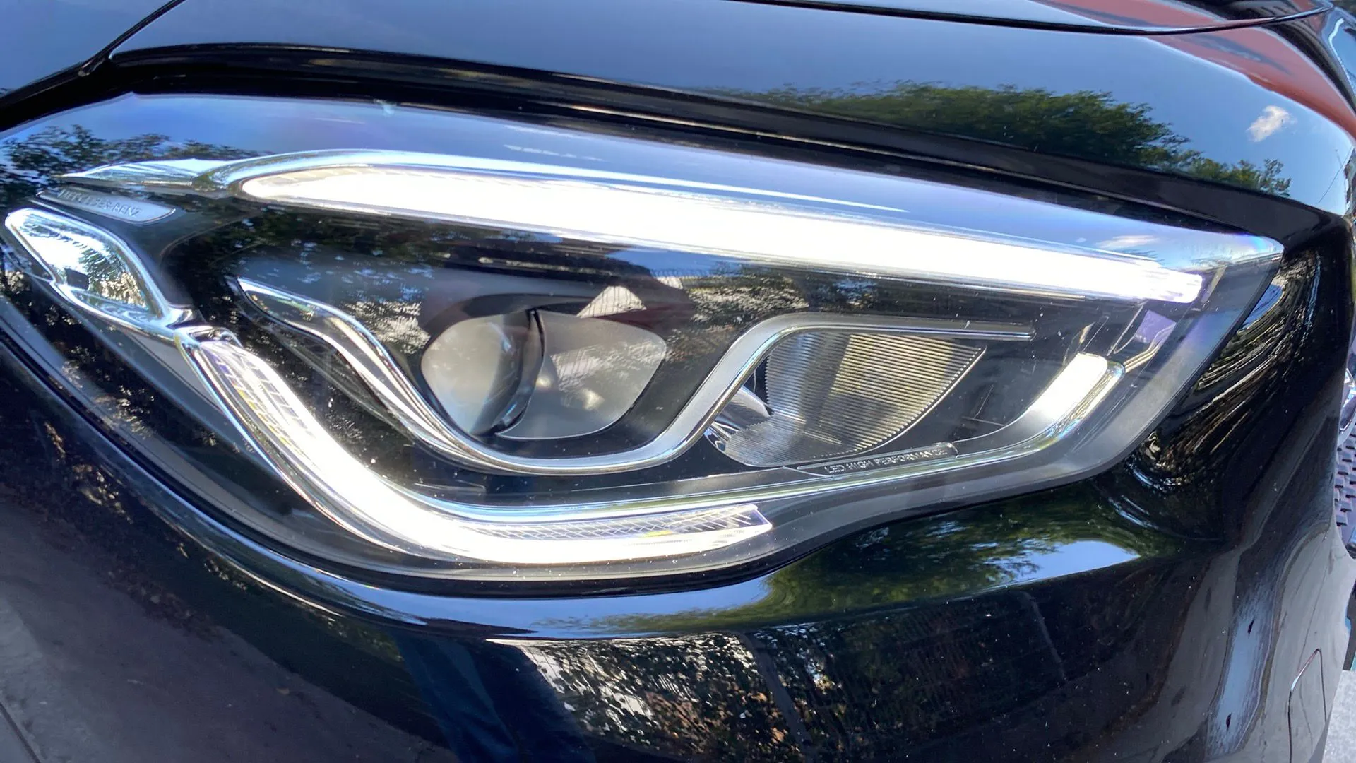 Mercedes-Benz GLA 200 D - foto 27