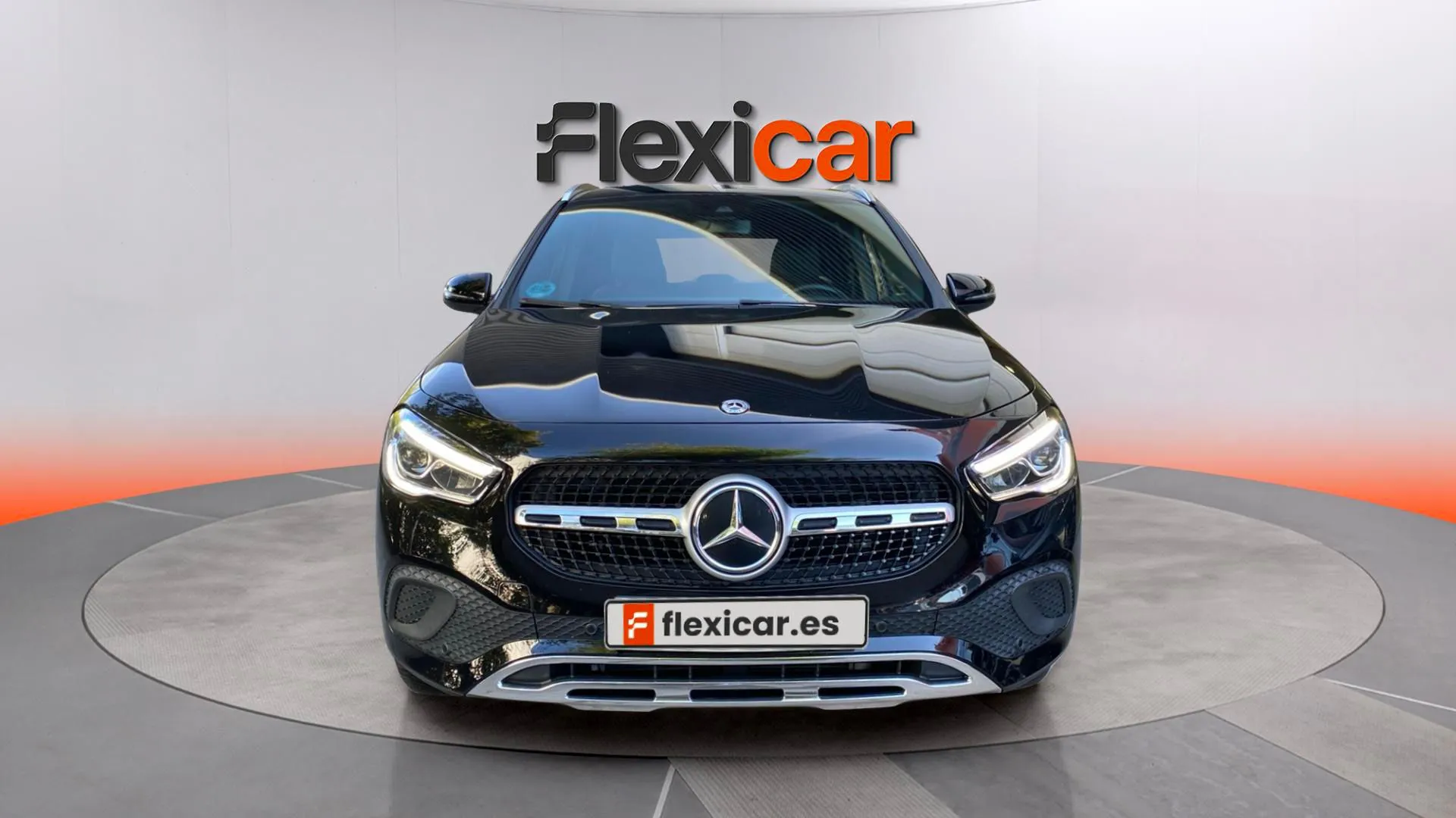 Mercedes-Benz GLA 200 D - foto 2