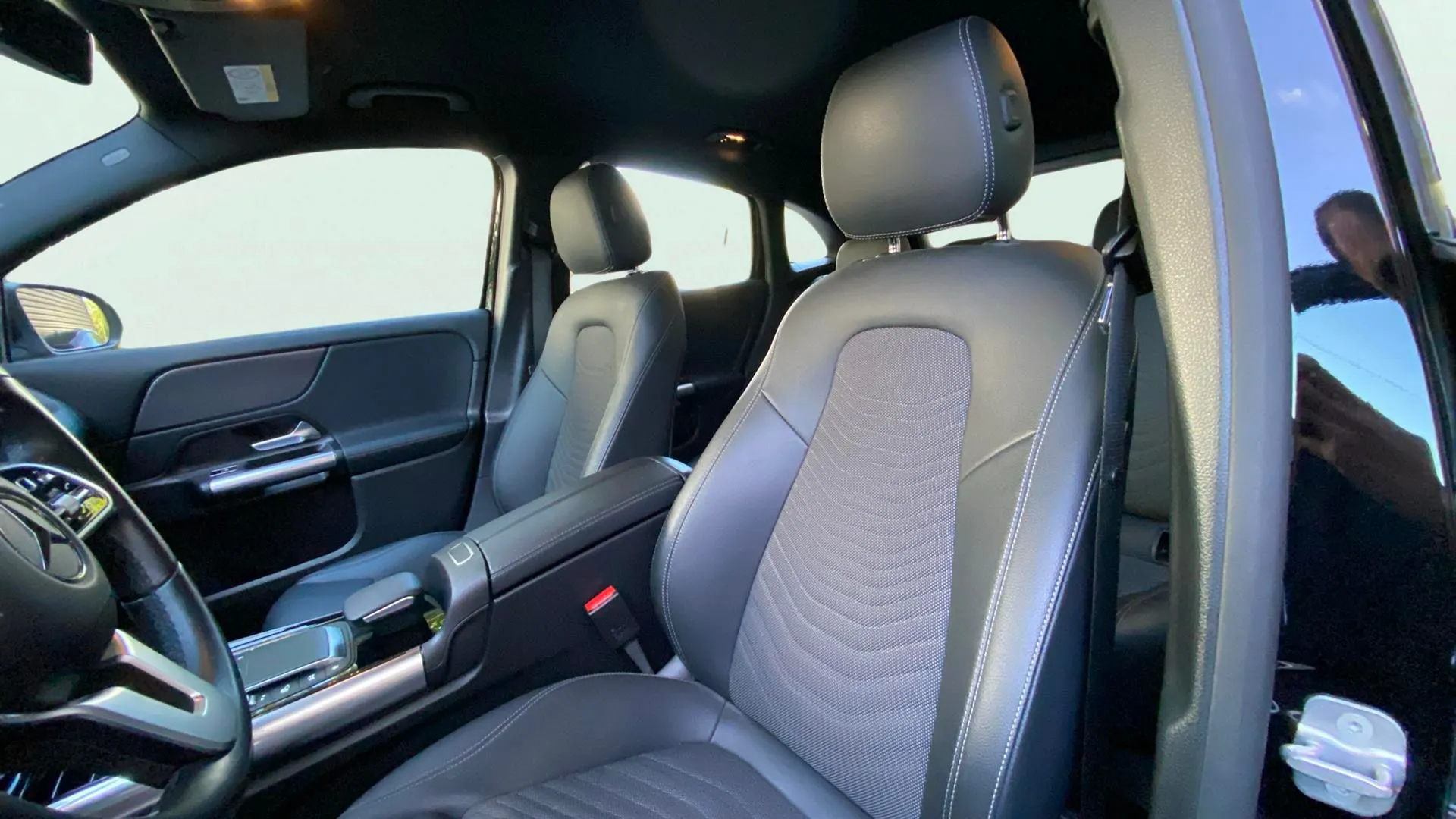 Mercedes-Benz GLA 200 D - foto 20