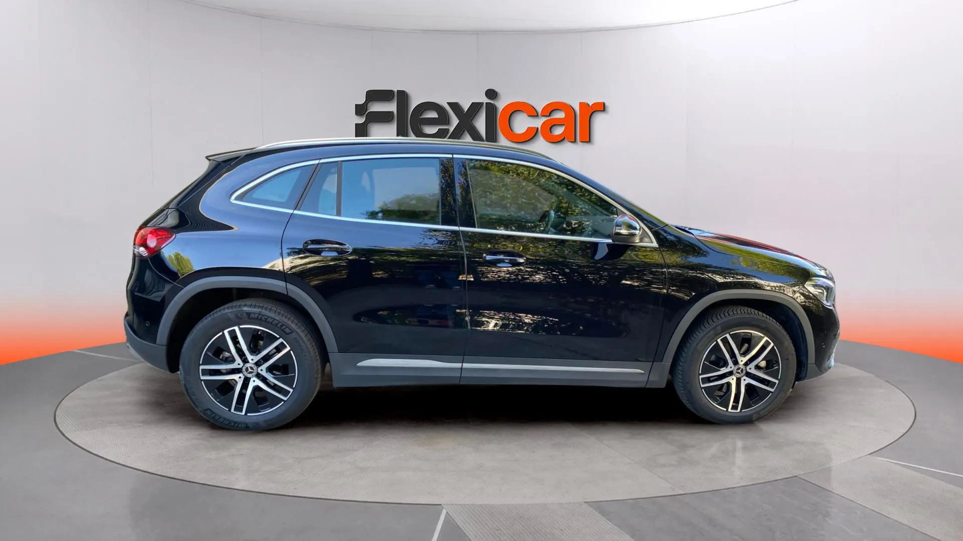 Mercedes-Benz GLA 200 D - foto 4