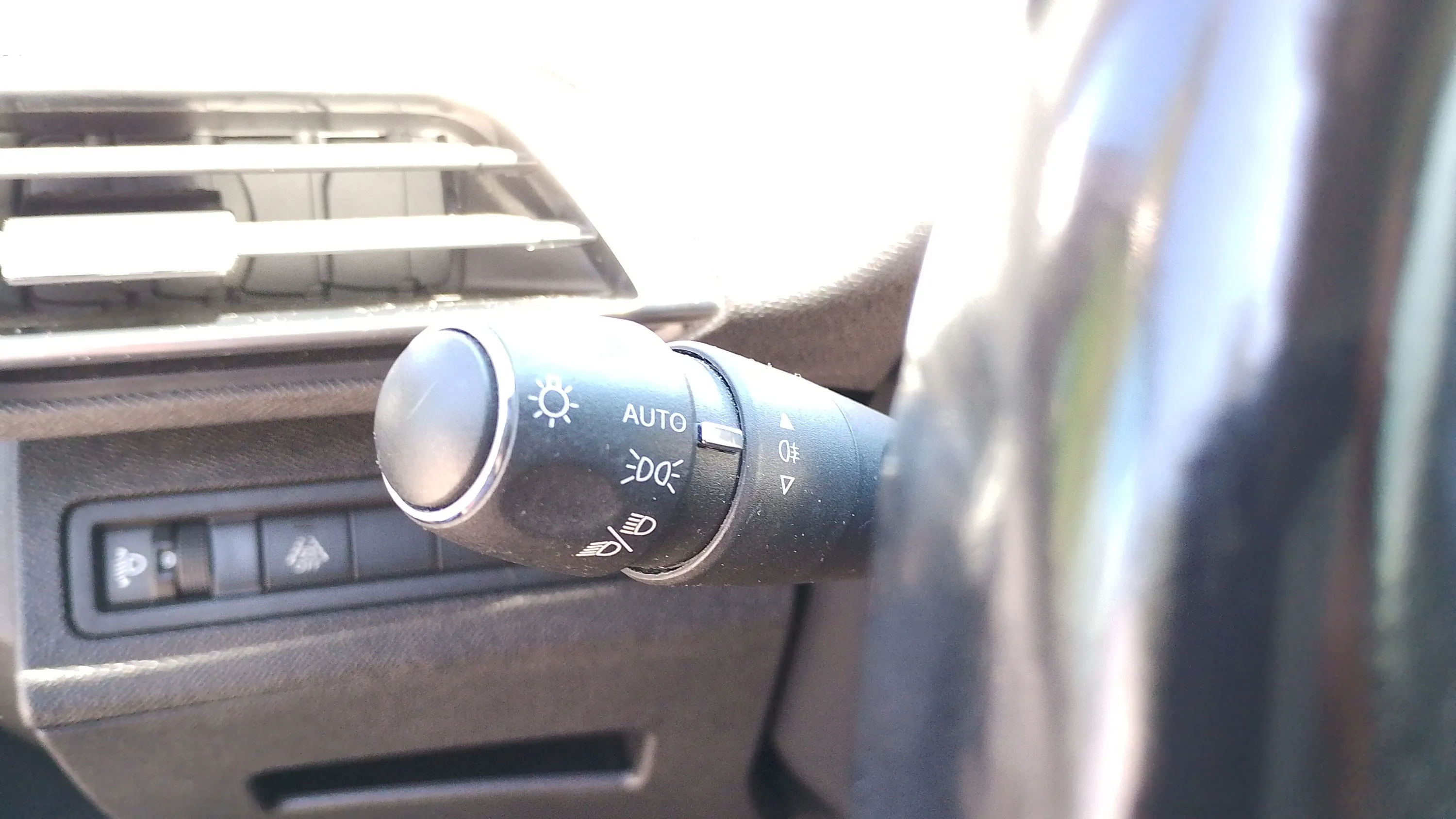 Peugeot 3008 1.5 BlueHDi Allure EAT8 - foto 15