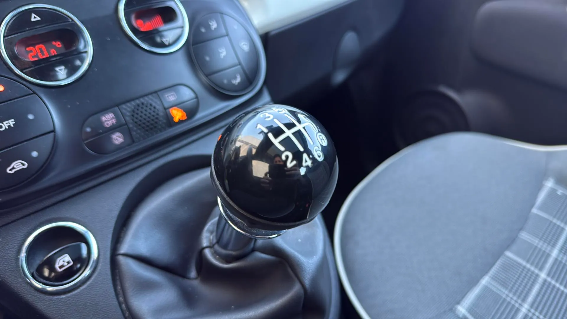 Fiat 500 Connect 1.0 Hybrid - foto 17