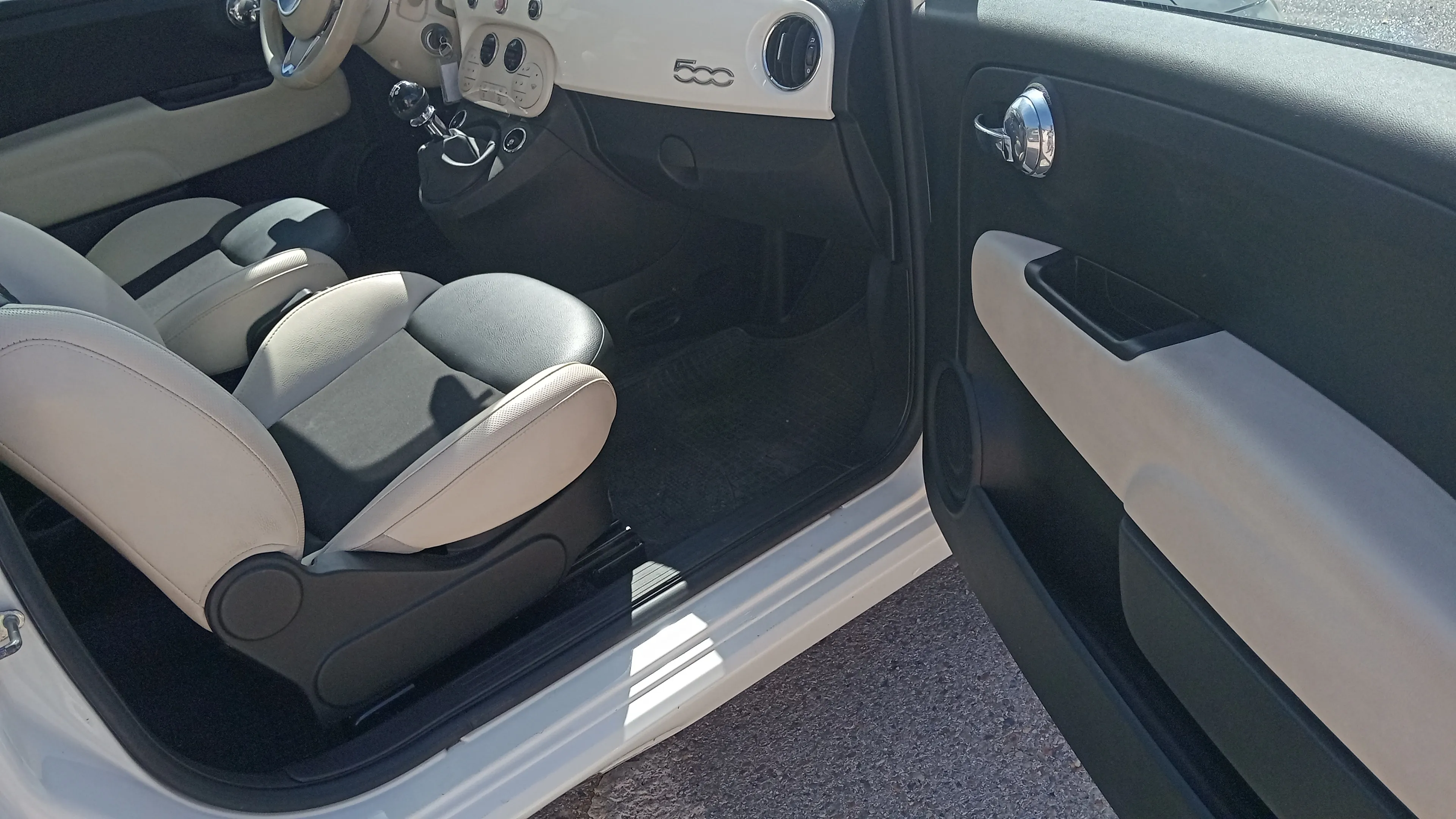 Fiat 500 Dolcevita 1.0 Hybrid - foto 22