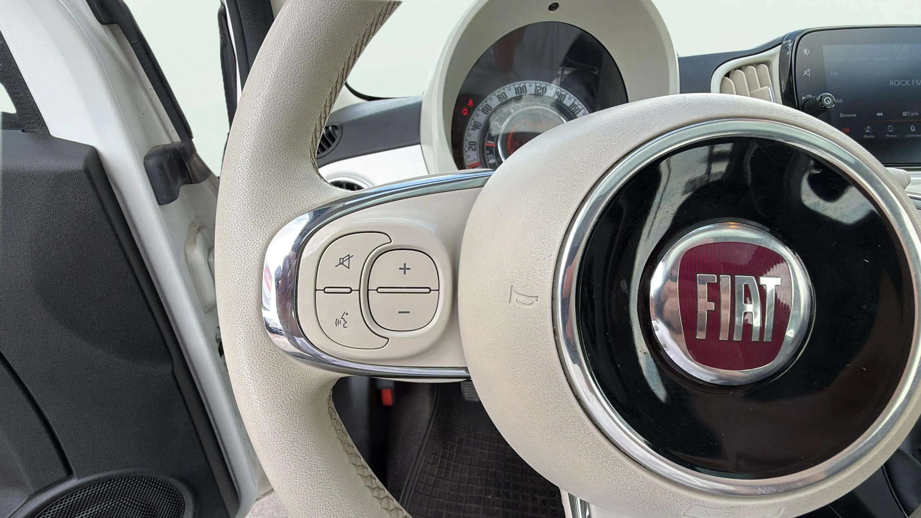 Fiat 500 Dolcevita 1.0 Hybrid - foto 14