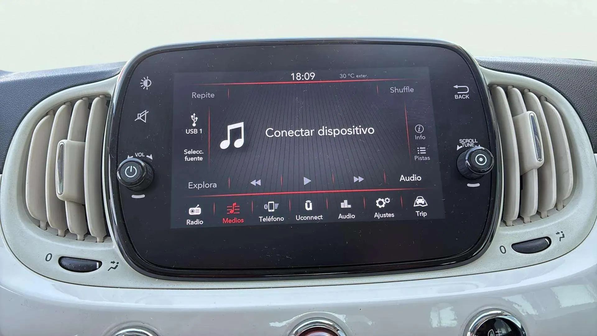 Fiat 500 Dolcevita 1.0 Hybrid - foto 25