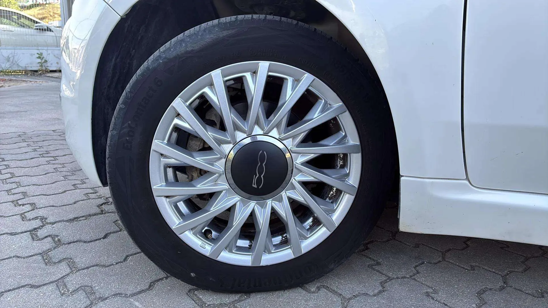 Fiat 500 Dolcevita 1.0 Hybrid - foto 28