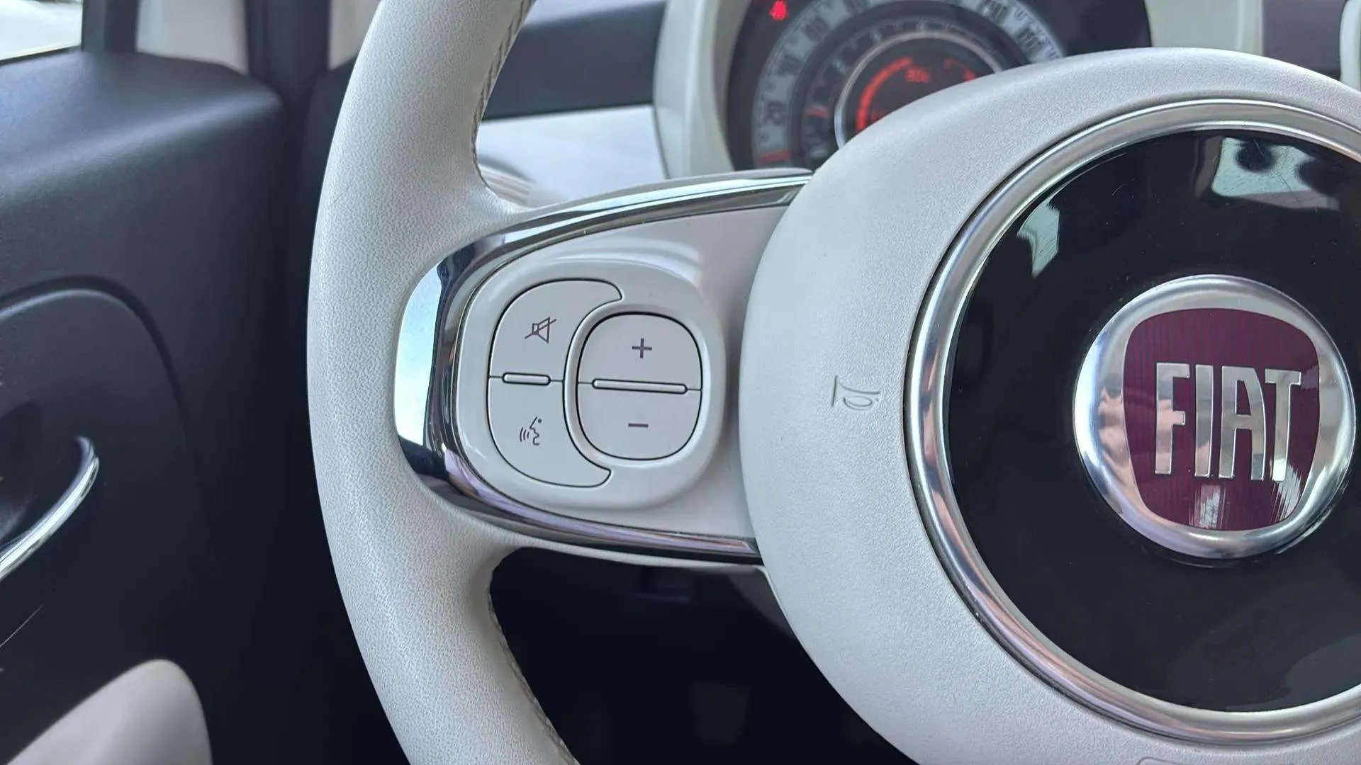 Fiat 500 Dolcevita 1.0 Hybrid - foto 17