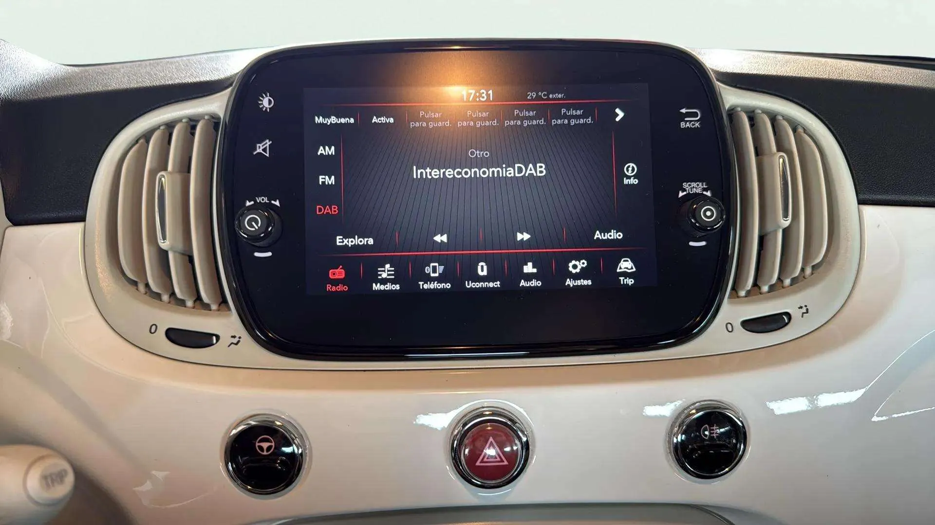 Fiat 500 Dolcevita 1.0 Hybrid - foto 25