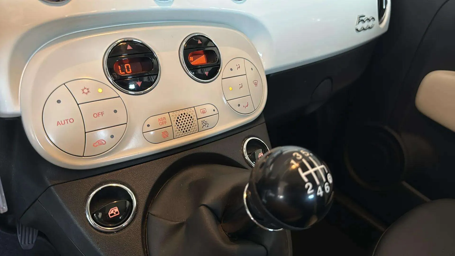Fiat 500 Dolcevita 1.0 Hybrid - foto 24