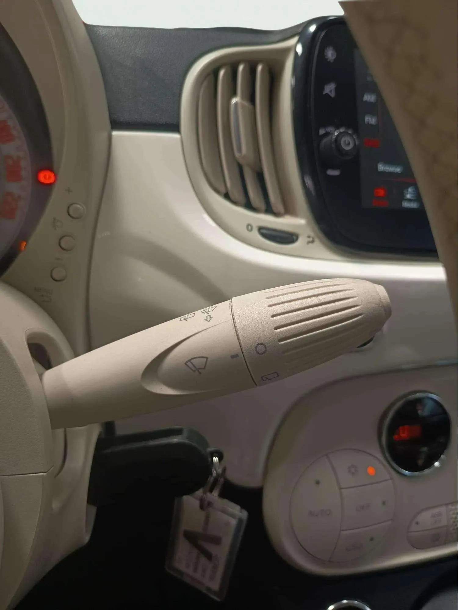 Fiat 500 Dolcevita 1.0 Hybrid - foto 14