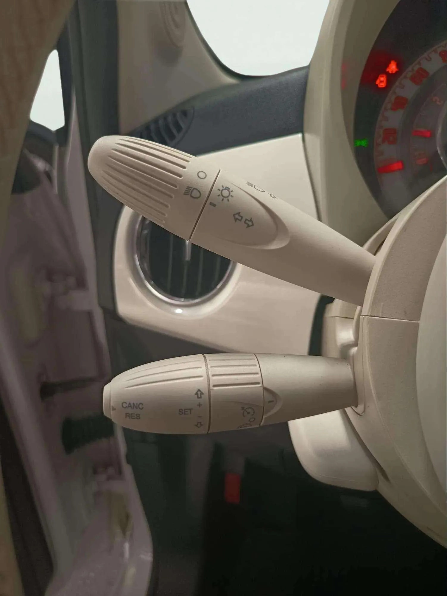 Fiat 500 Dolcevita 1.0 Hybrid - foto 11