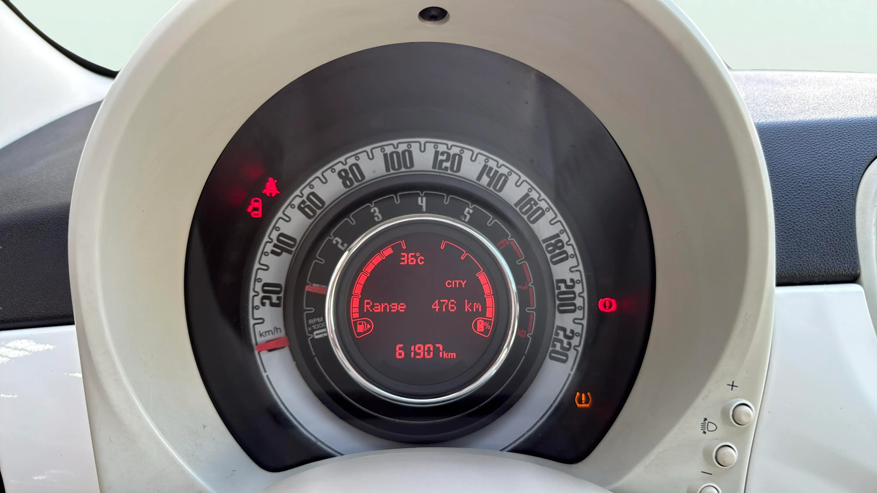 Fiat 500 Dolcevita 1.0 Hybrid - foto 12