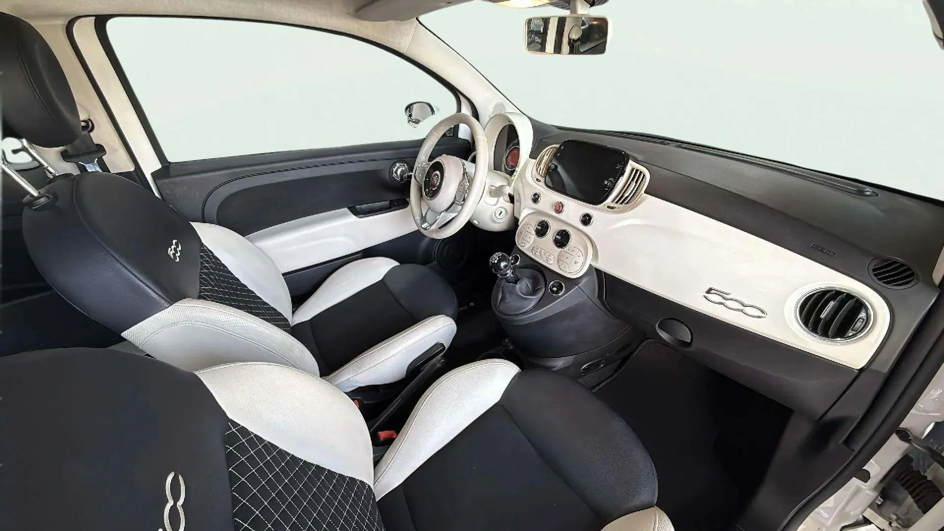 Fiat 500 Dolcevita 1.0 Hybrid - foto 13