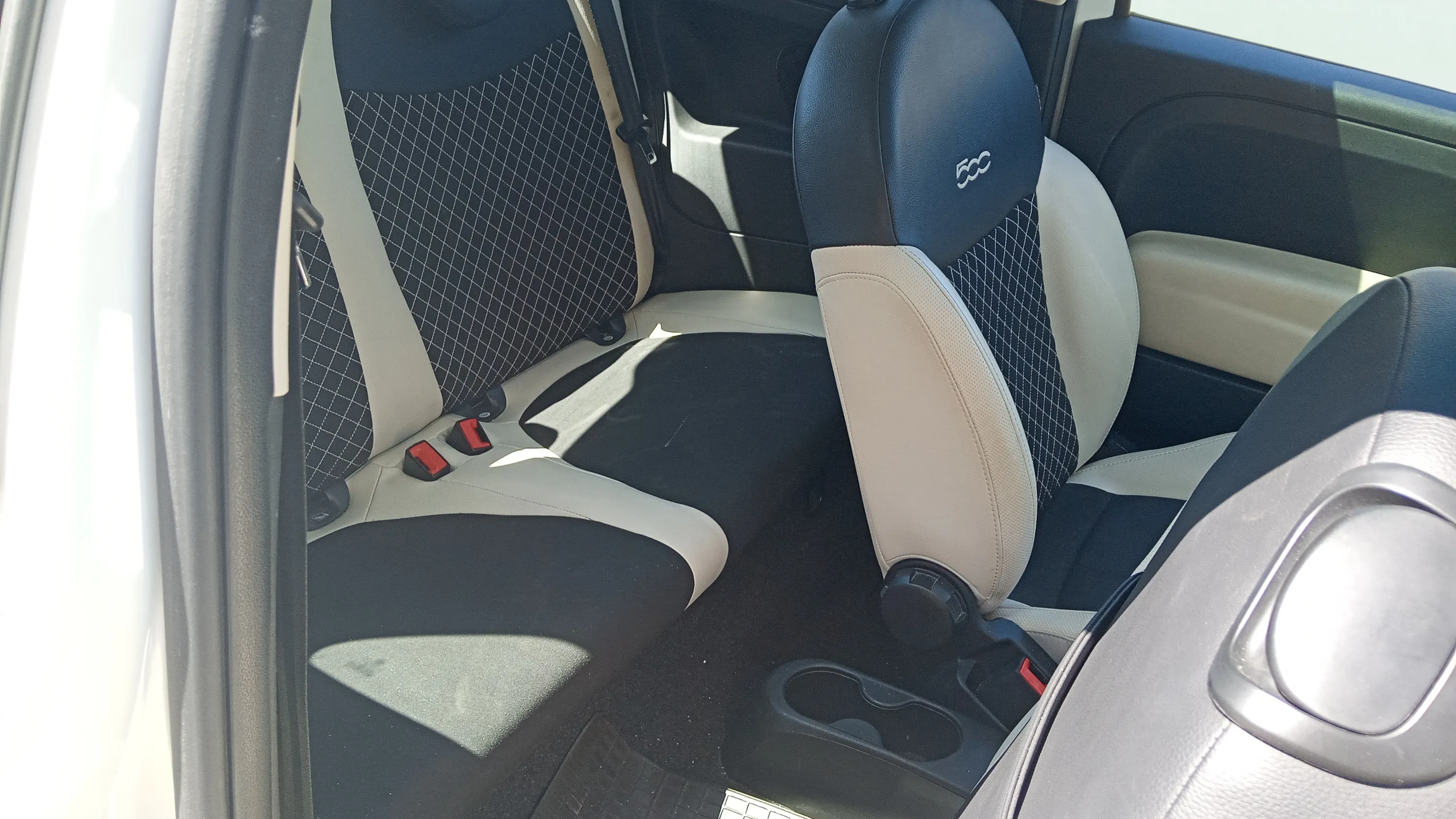 Fiat 500 Dolcevita 1.0 Hybrid - foto 21