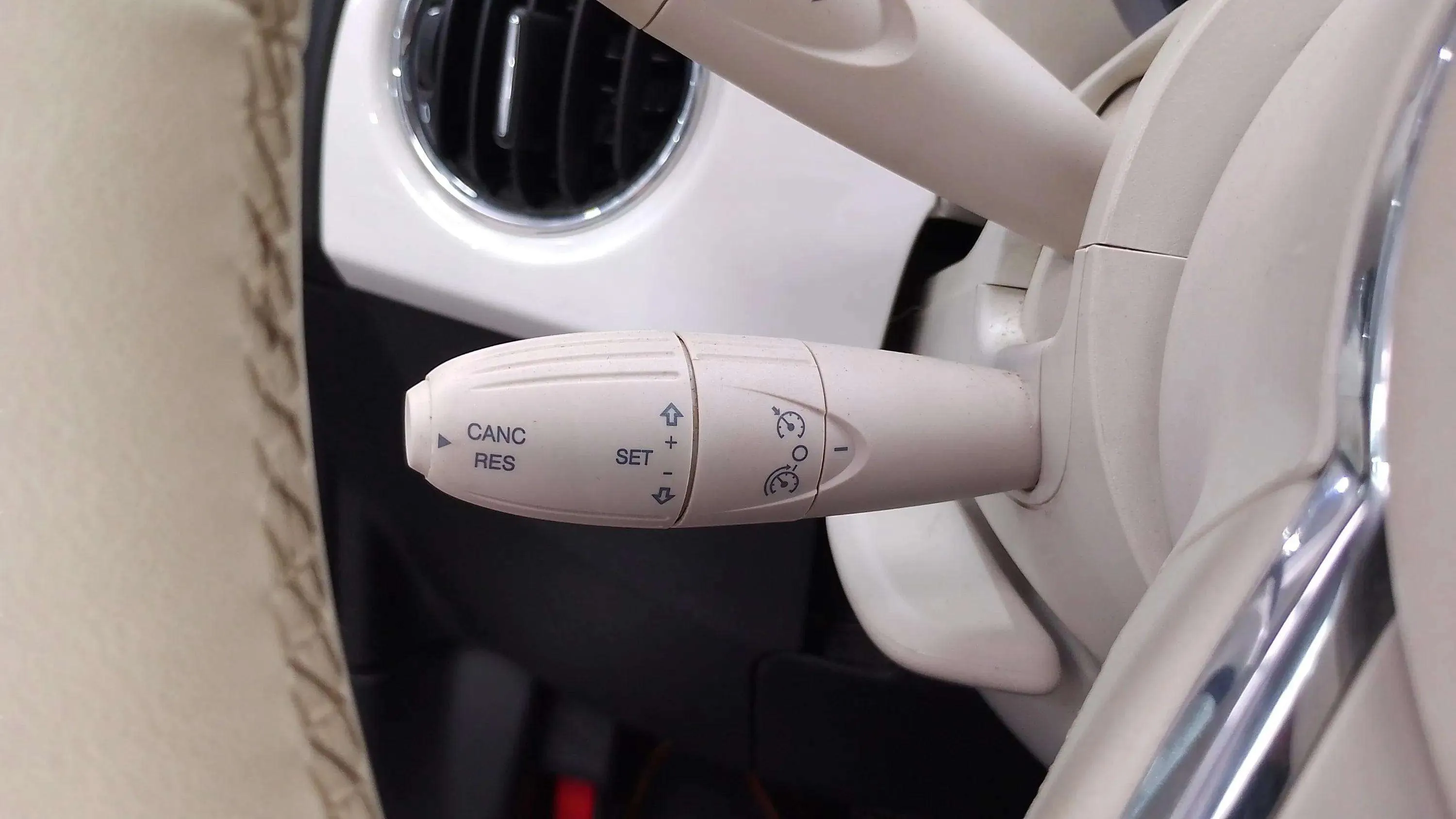 Fiat 500 Dolcevita 1.0 Hybrid - foto 24