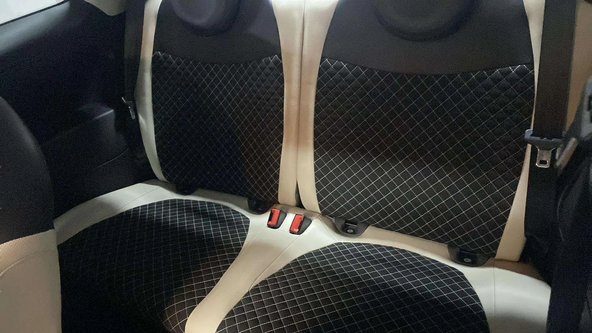 Fiat 500 Dolcevita 1.0 Hybrid - foto 22