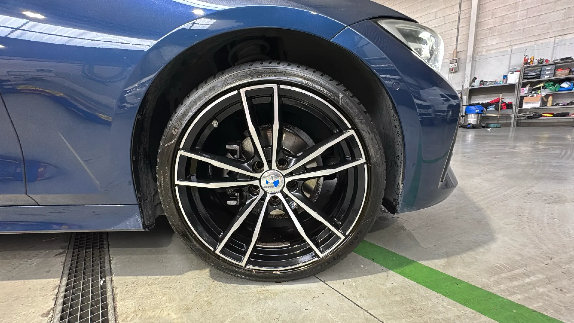 BMW Serie 3 318d .Touring - foto 25