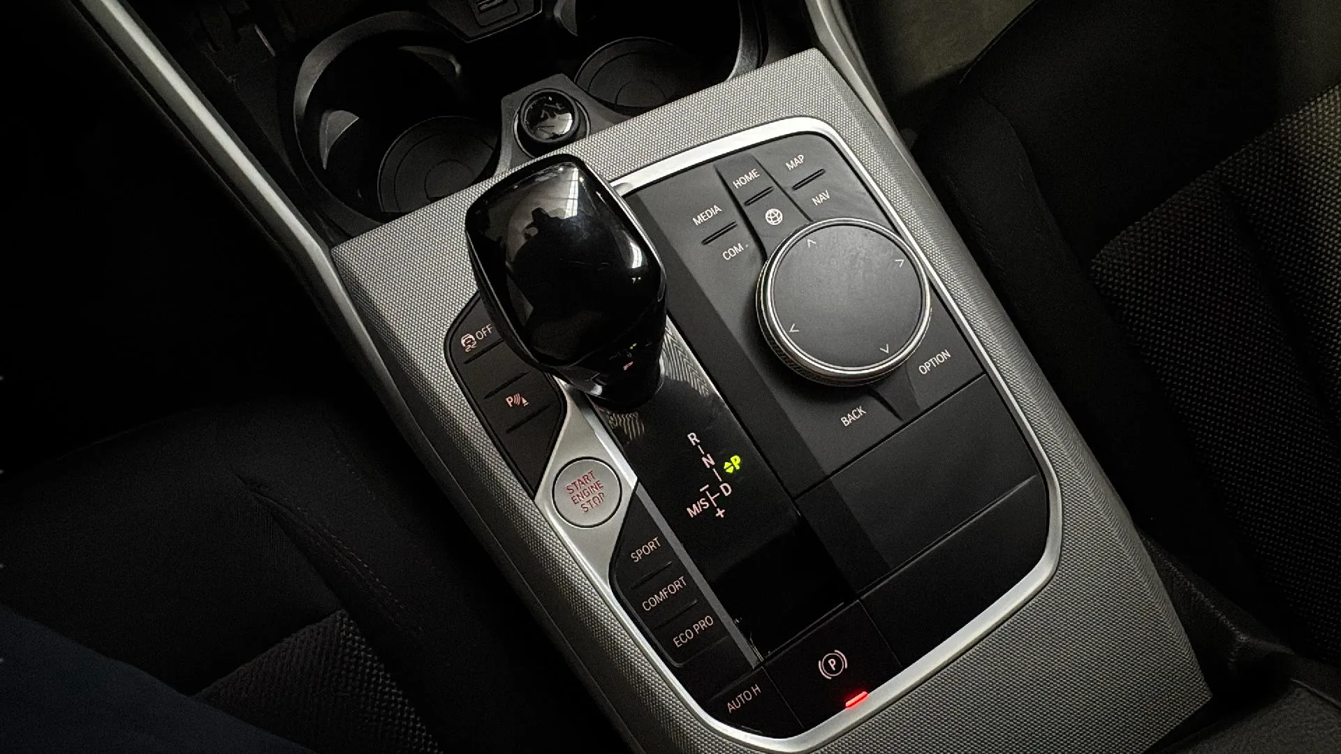 BMW Serie 3 318d .Touring - foto 21