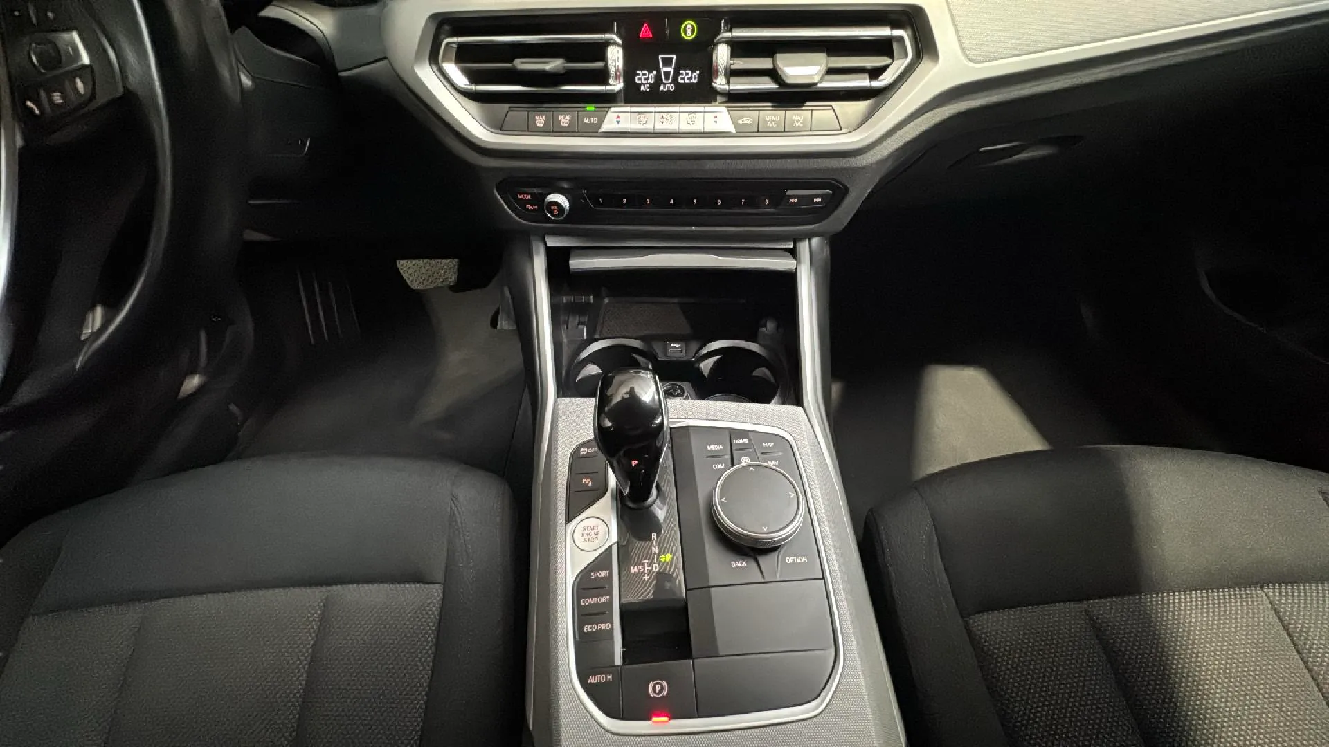 BMW Serie 3 318d .Touring - foto 18