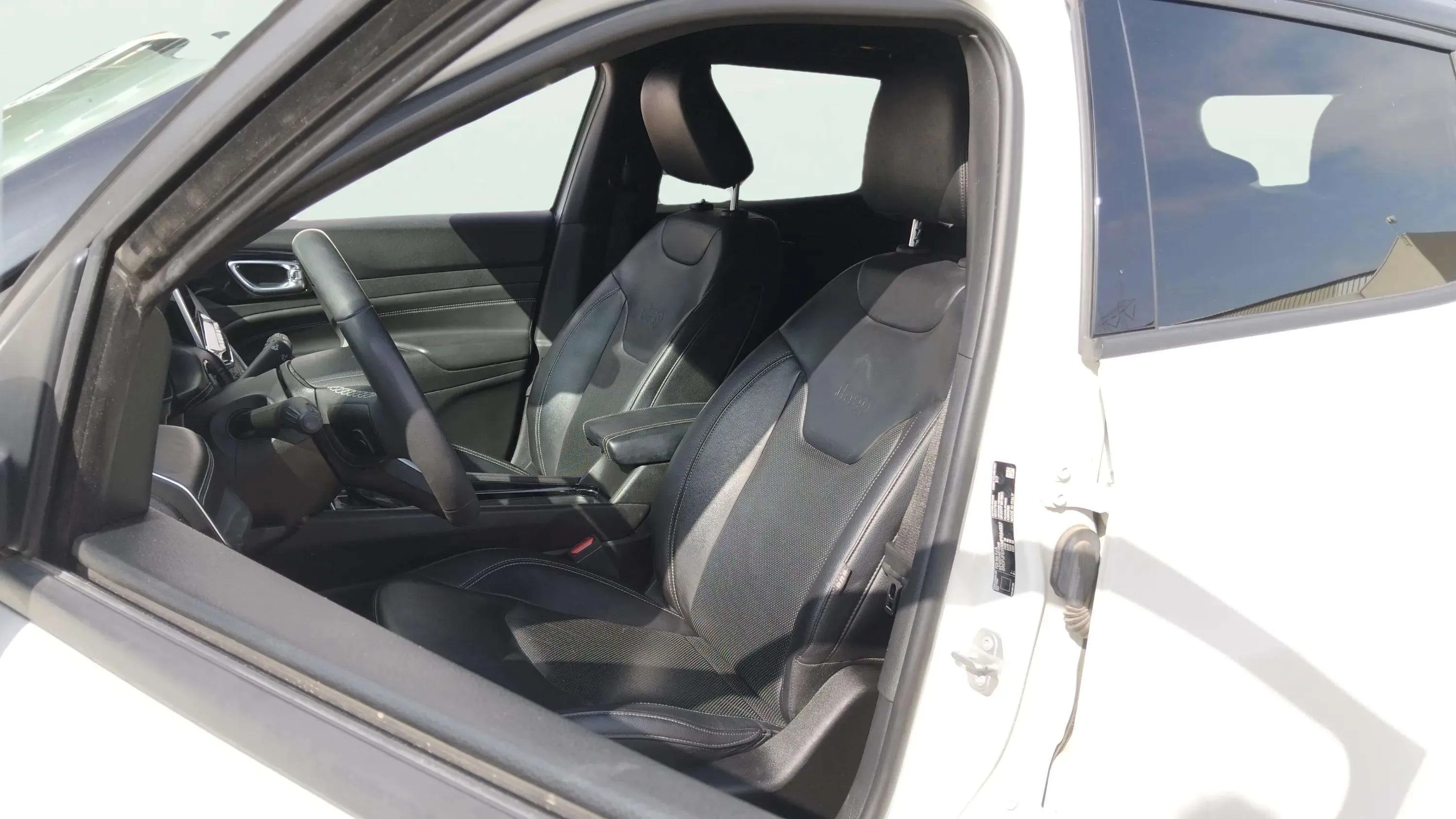 Jeep Compass 1.3 PHEV S AWD - foto 17