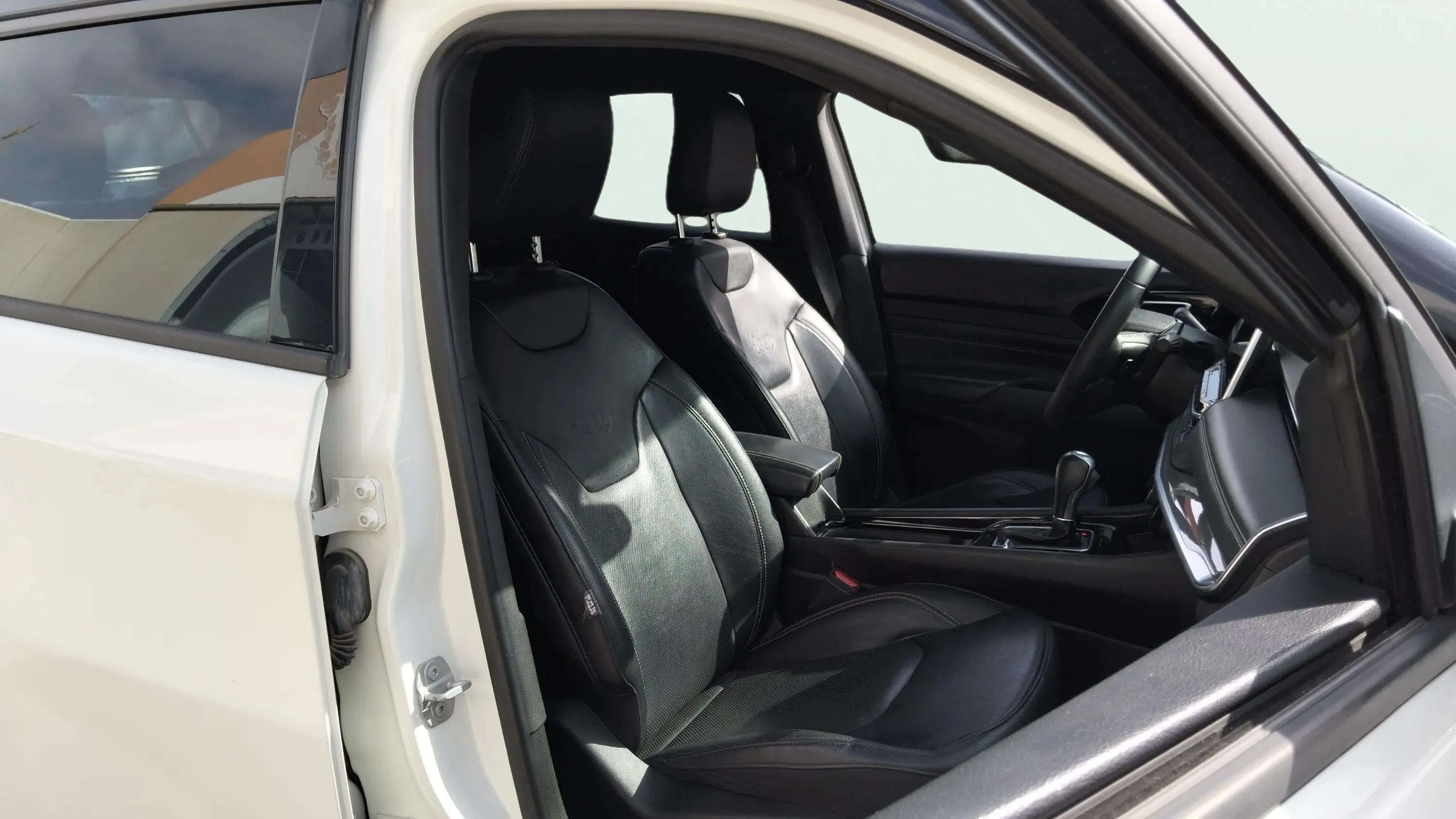 Jeep Compass 1.3 PHEV S AWD - foto 19