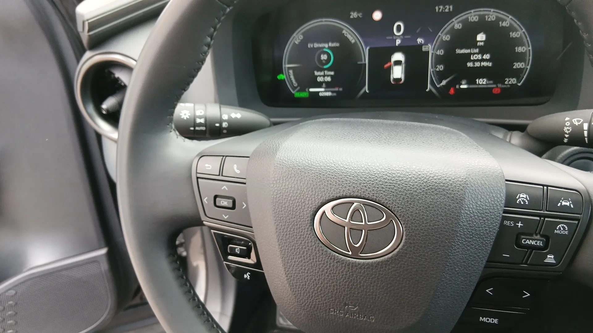 Toyota C-HR 1.8 140H Active - foto 12