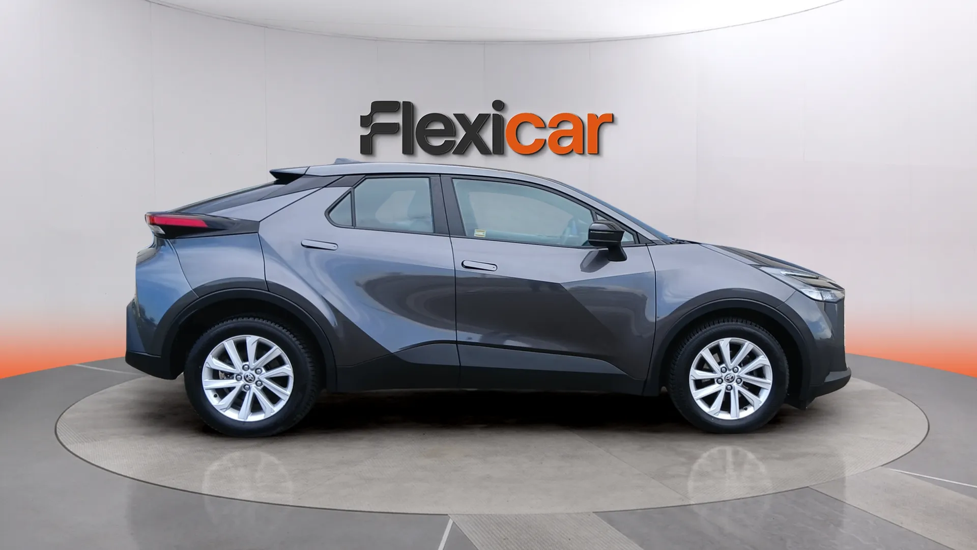 Toyota C-HR 1.8 140H Active - foto 2