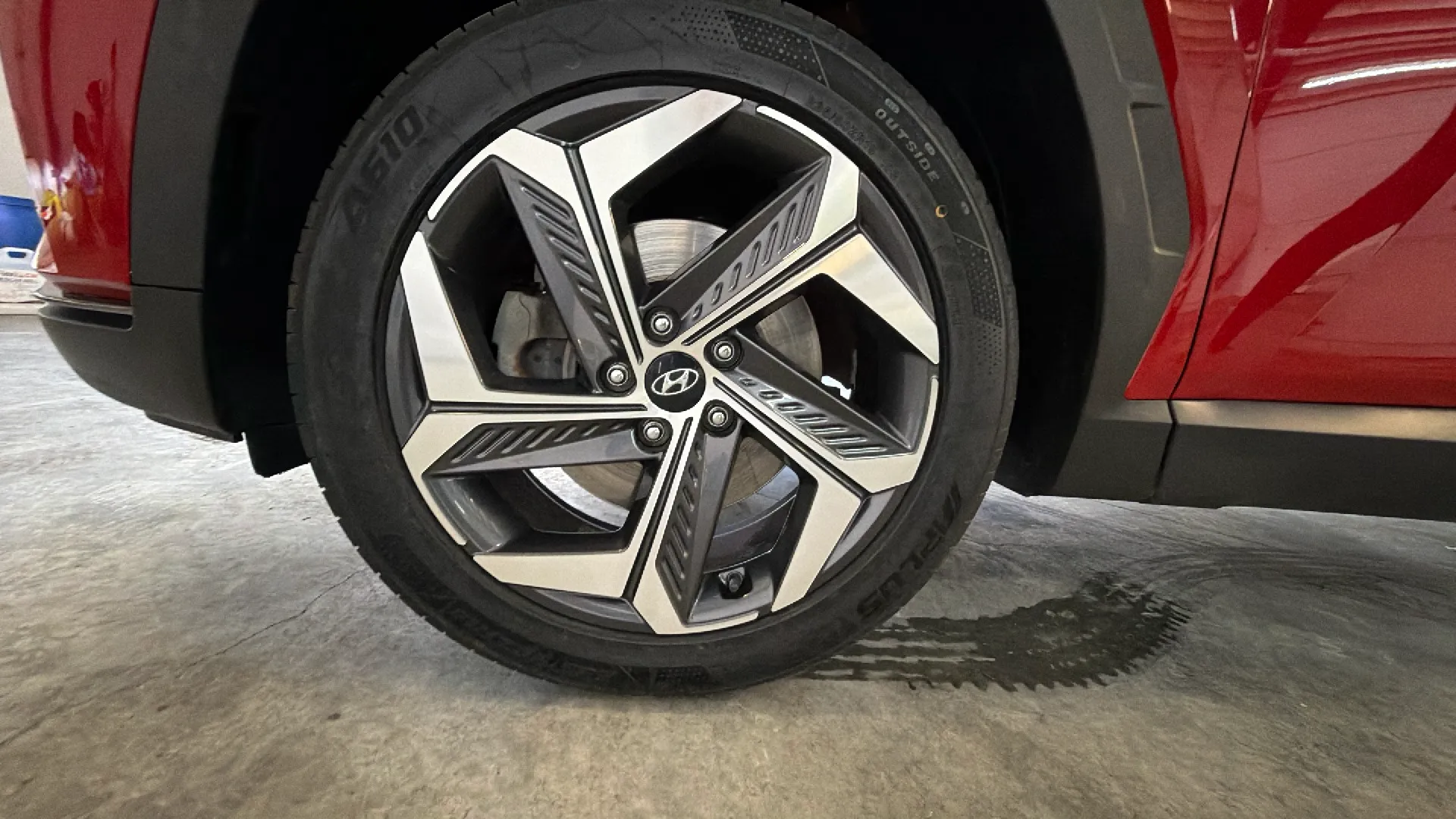 Hyundai Tucson 1.6 T-GDi HEV Tecno Sky Aut S/Cable - foto 29