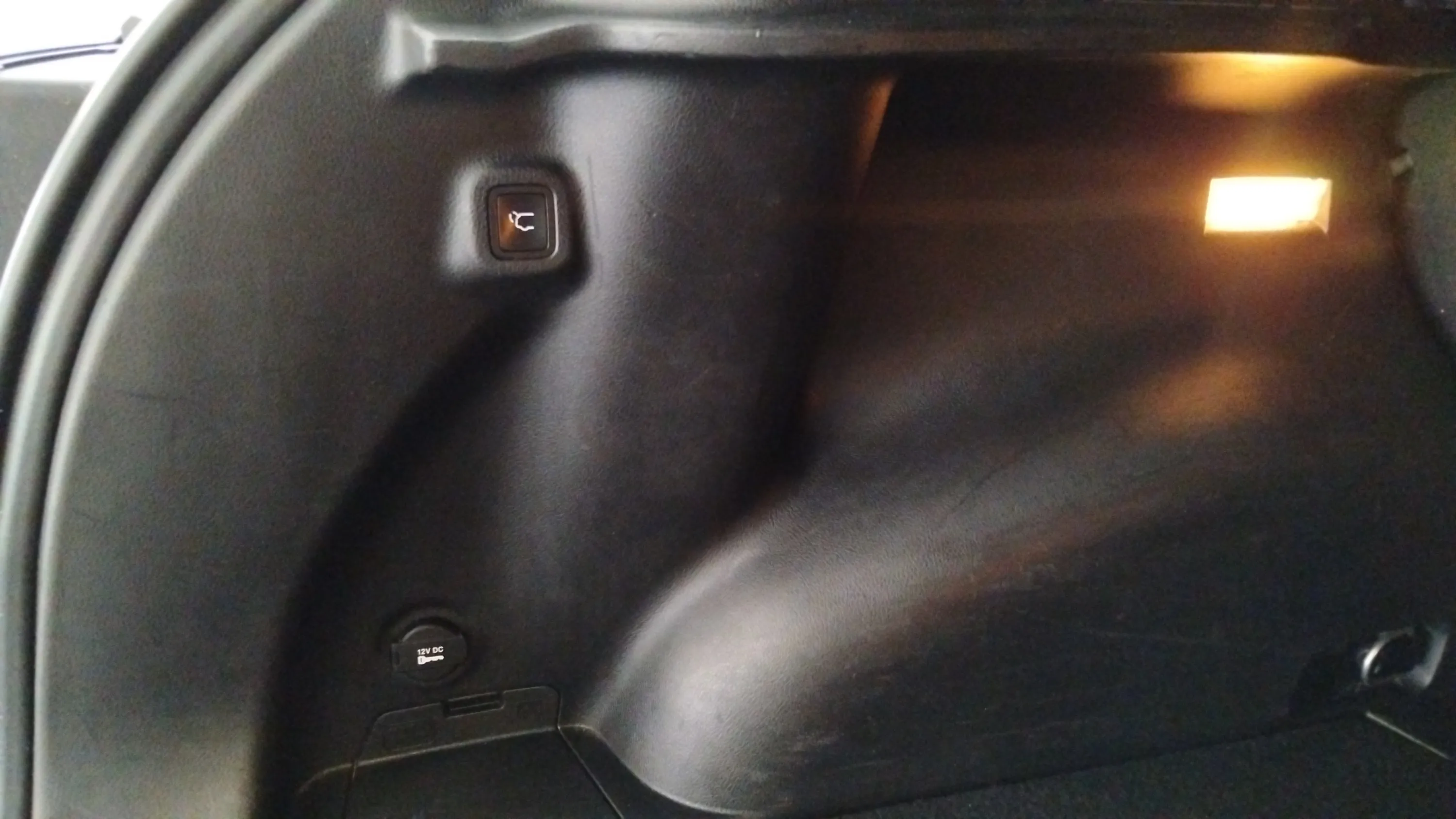 Jeep Compass 1.3 PHEV S AWD - foto 24
