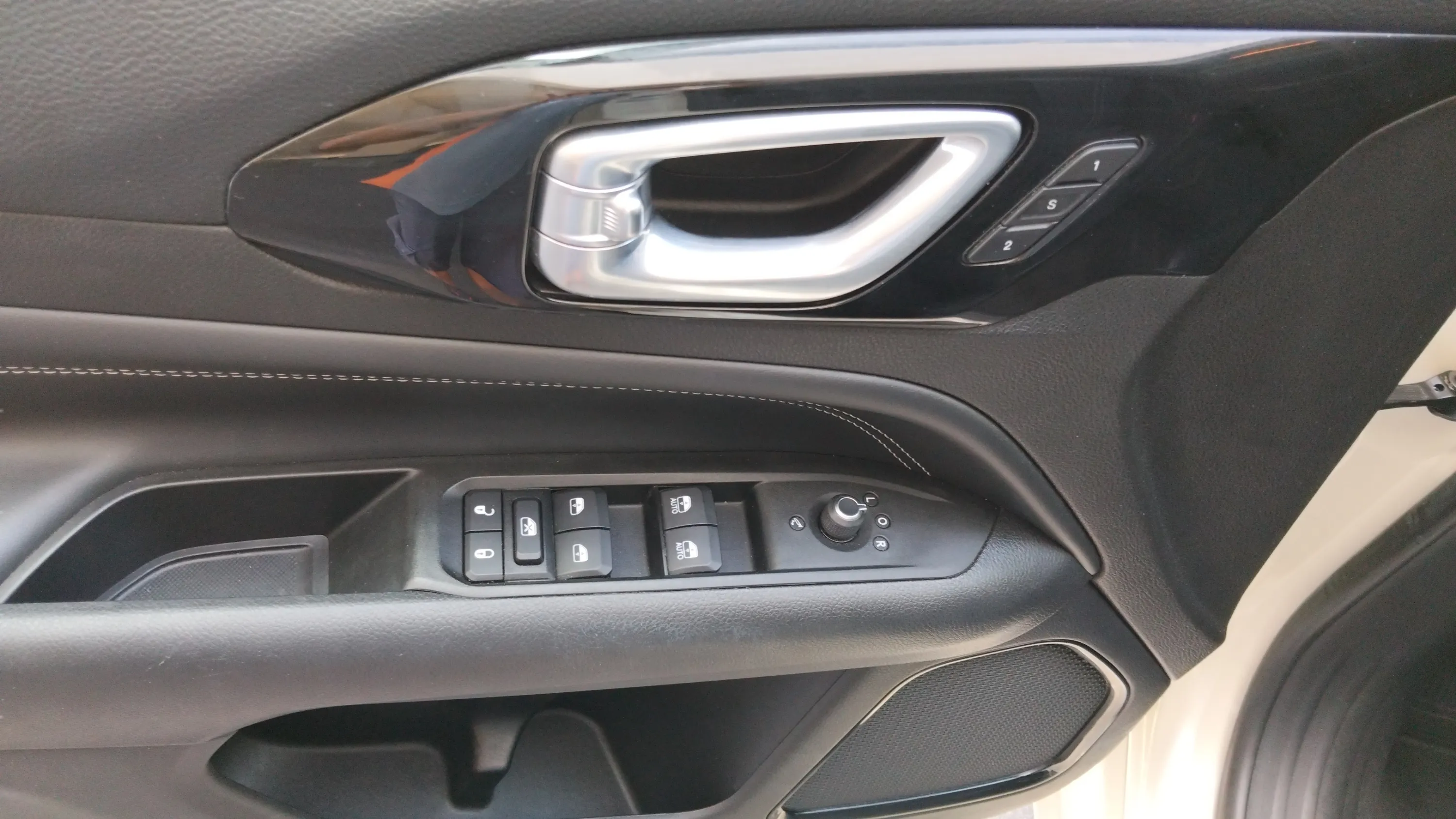Jeep Compass 1.3 PHEV S AWD - foto 15