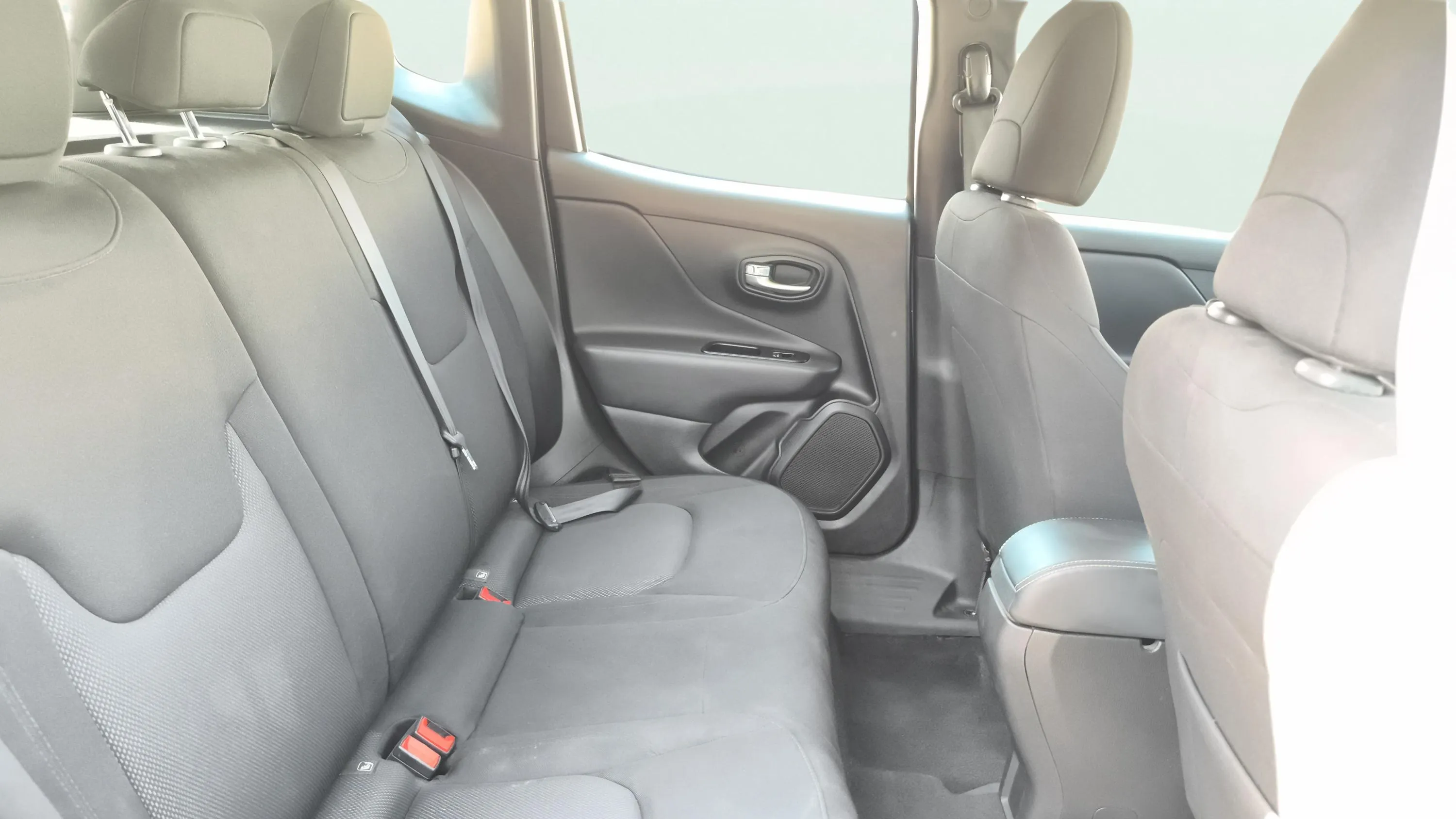 Jeep Renegade Longitude 1.0G 4x2 - foto 16