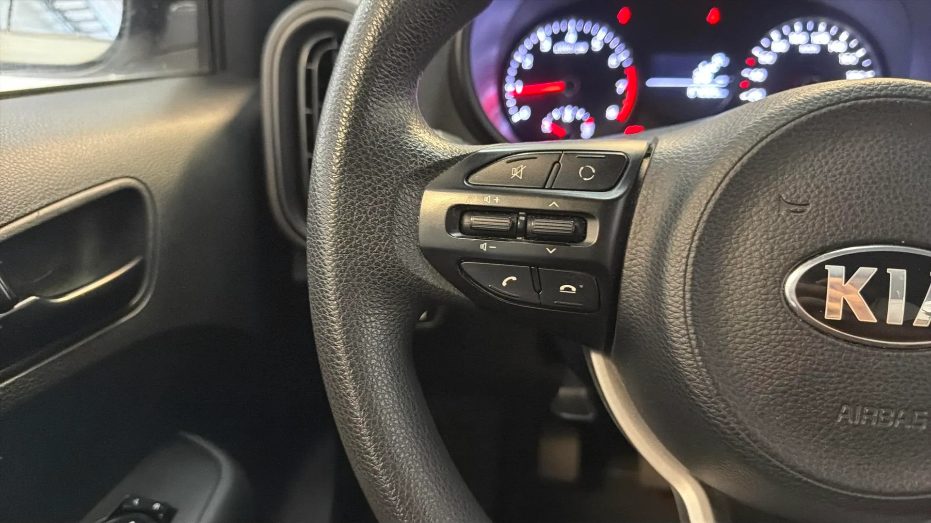 Kia Picanto 1.0 Cvvt Concept Plus - foto 11