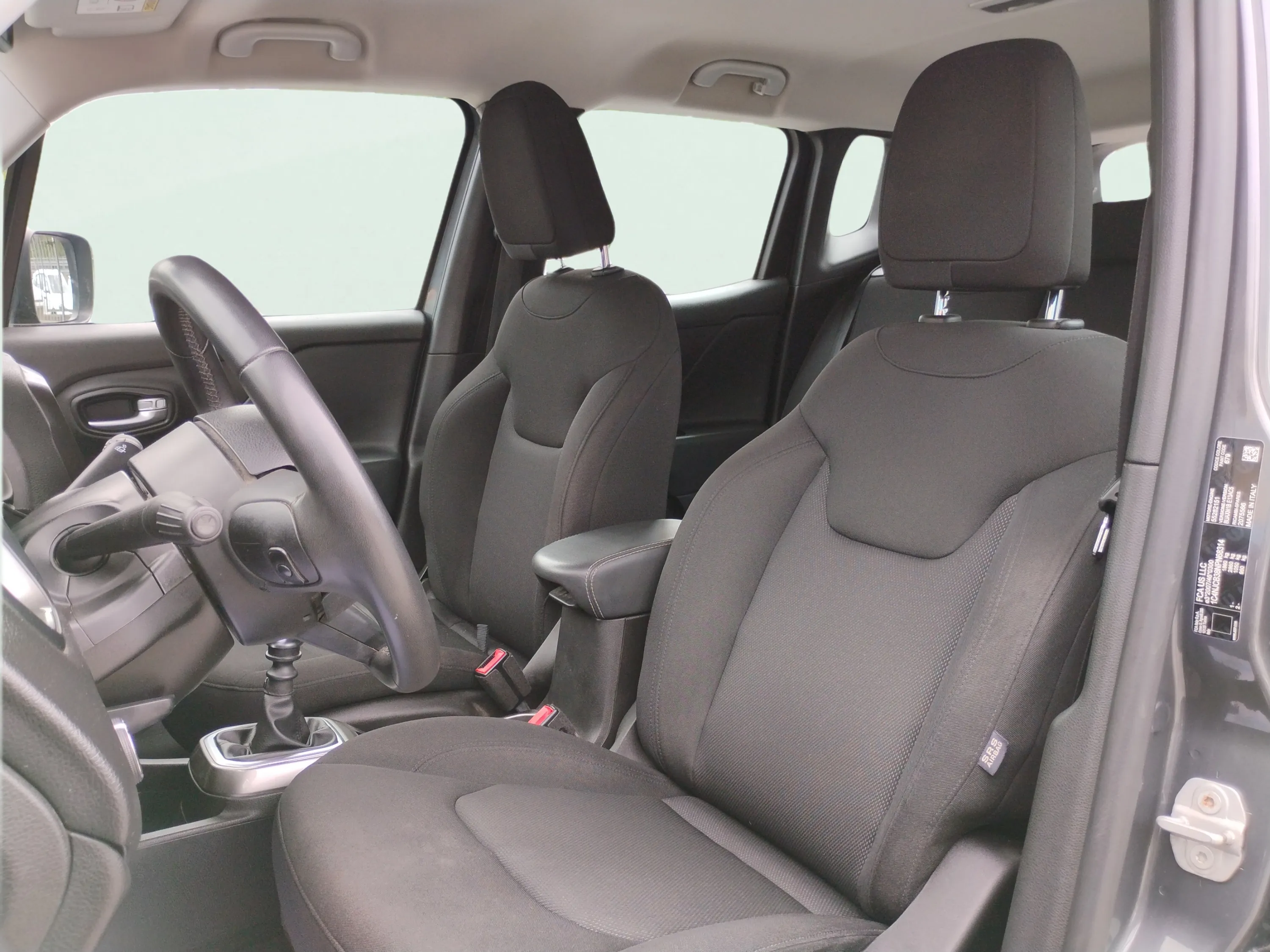 Jeep Renegade Longitude 1.0G 4x2 - foto 11