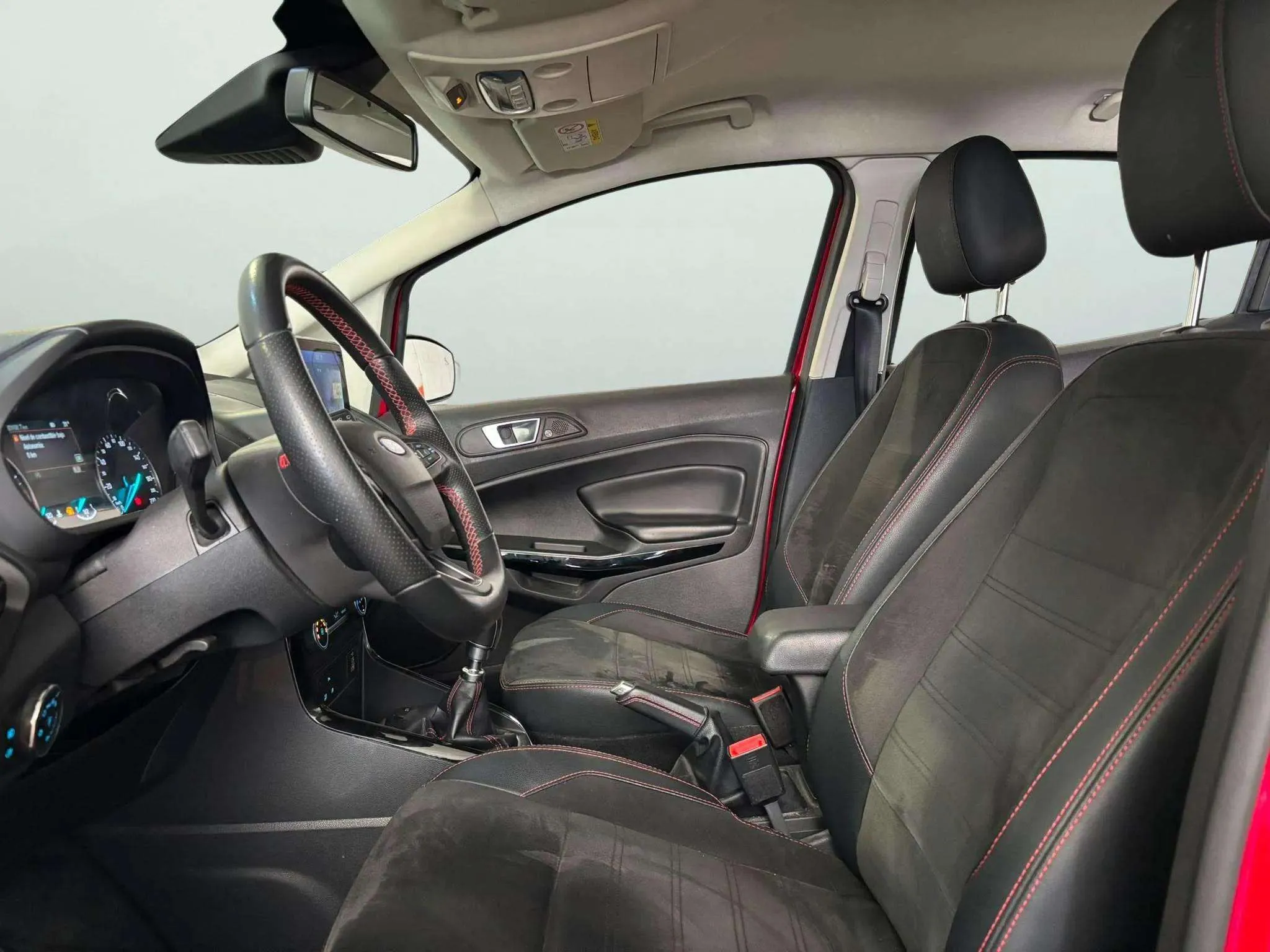 Ford EcoSport 1.0T EcoBoost ST Line - foto 7